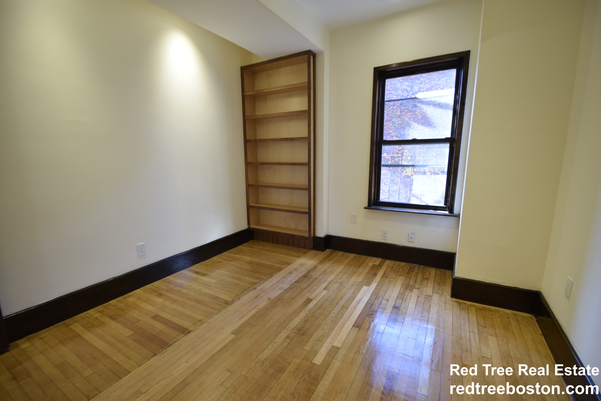 36 Gloucester St, Back Bay