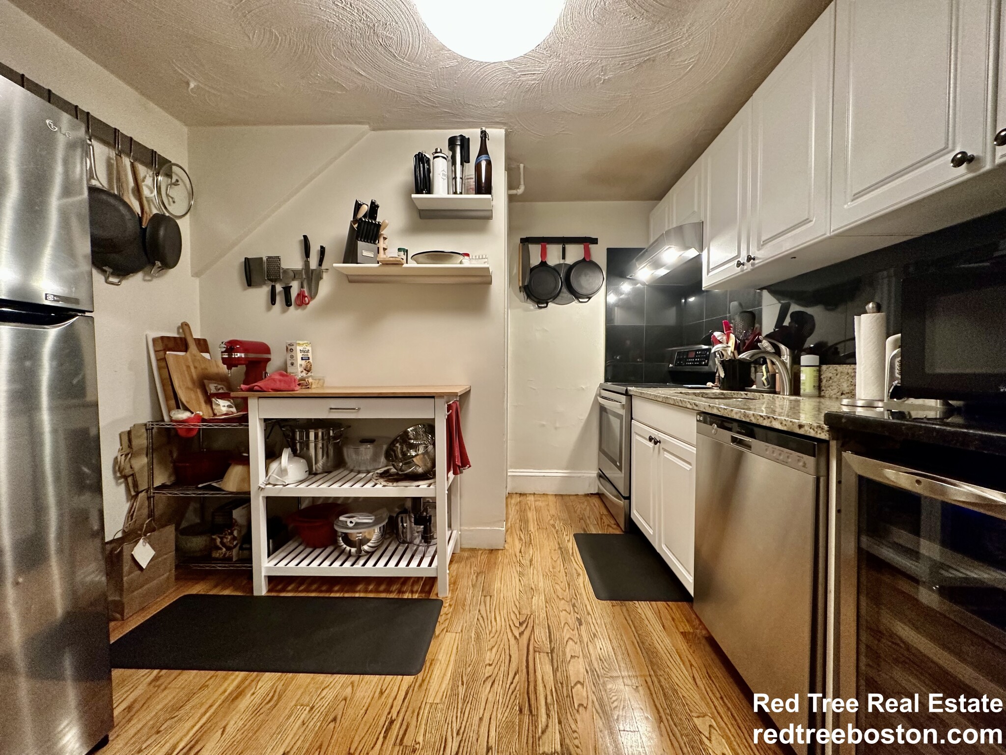 206 Commonwealth Ave, Back Bay