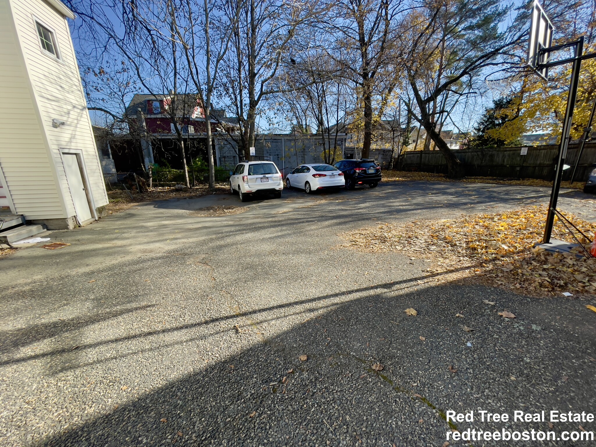 2572 Massachusetts Ave, North Cambridge