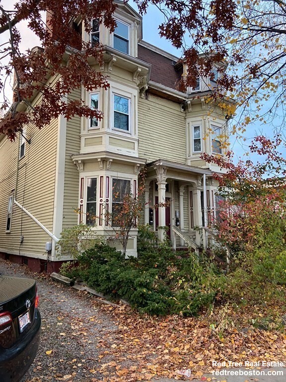 183 Prospect St, Central Square