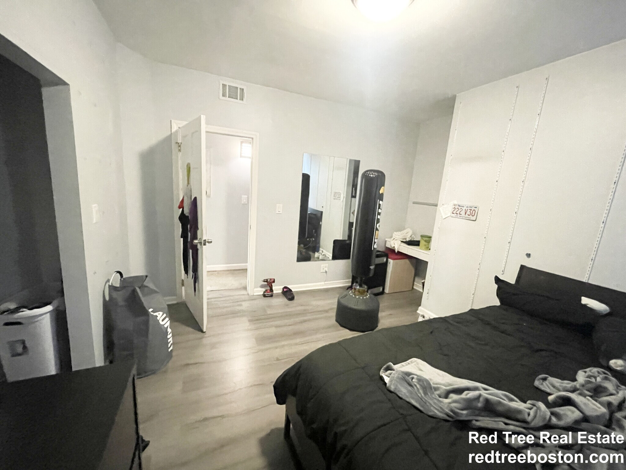 9 Mount Pleasant Ave, Roxbury