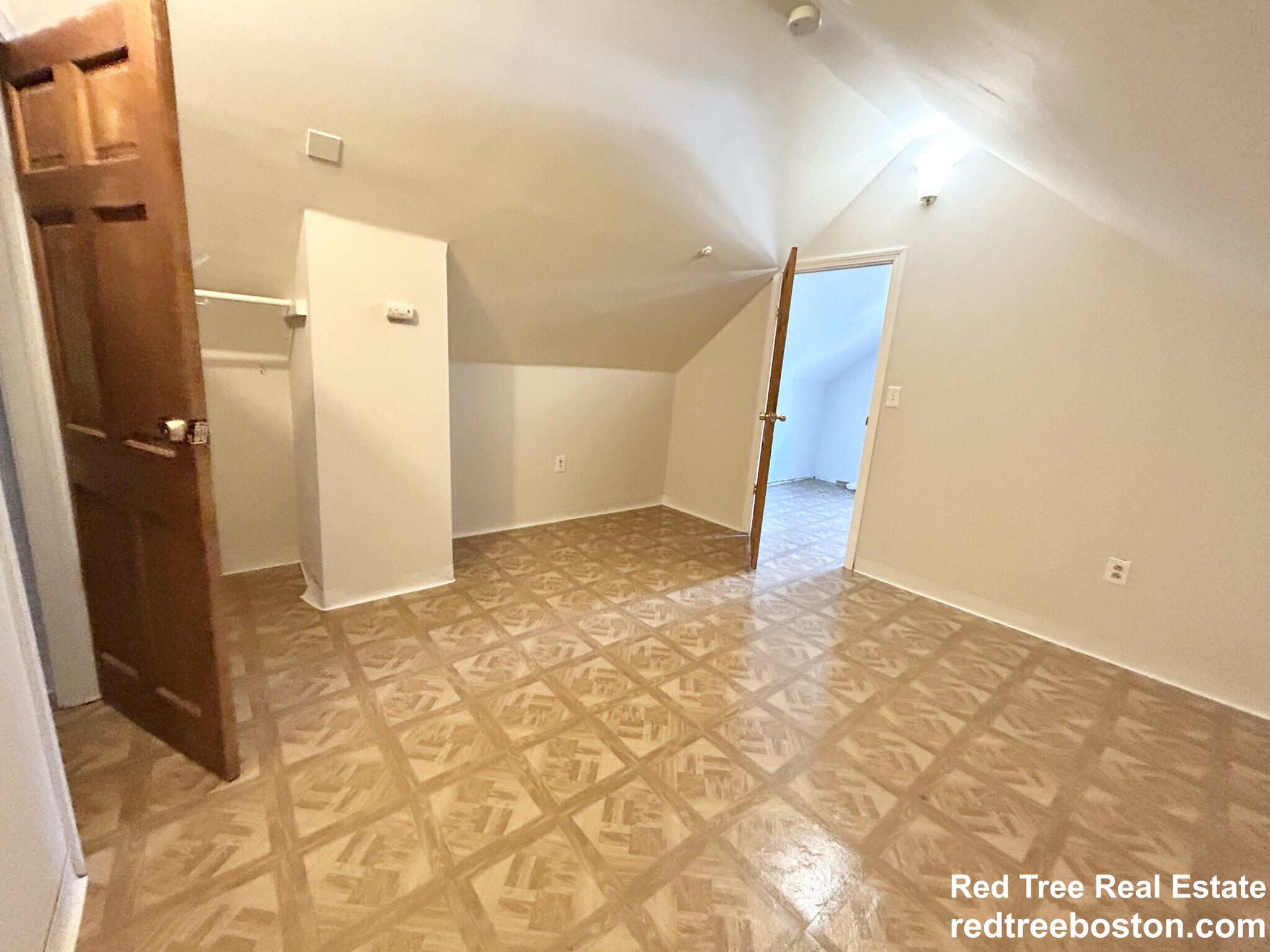 22 Humphreys, Dorchester