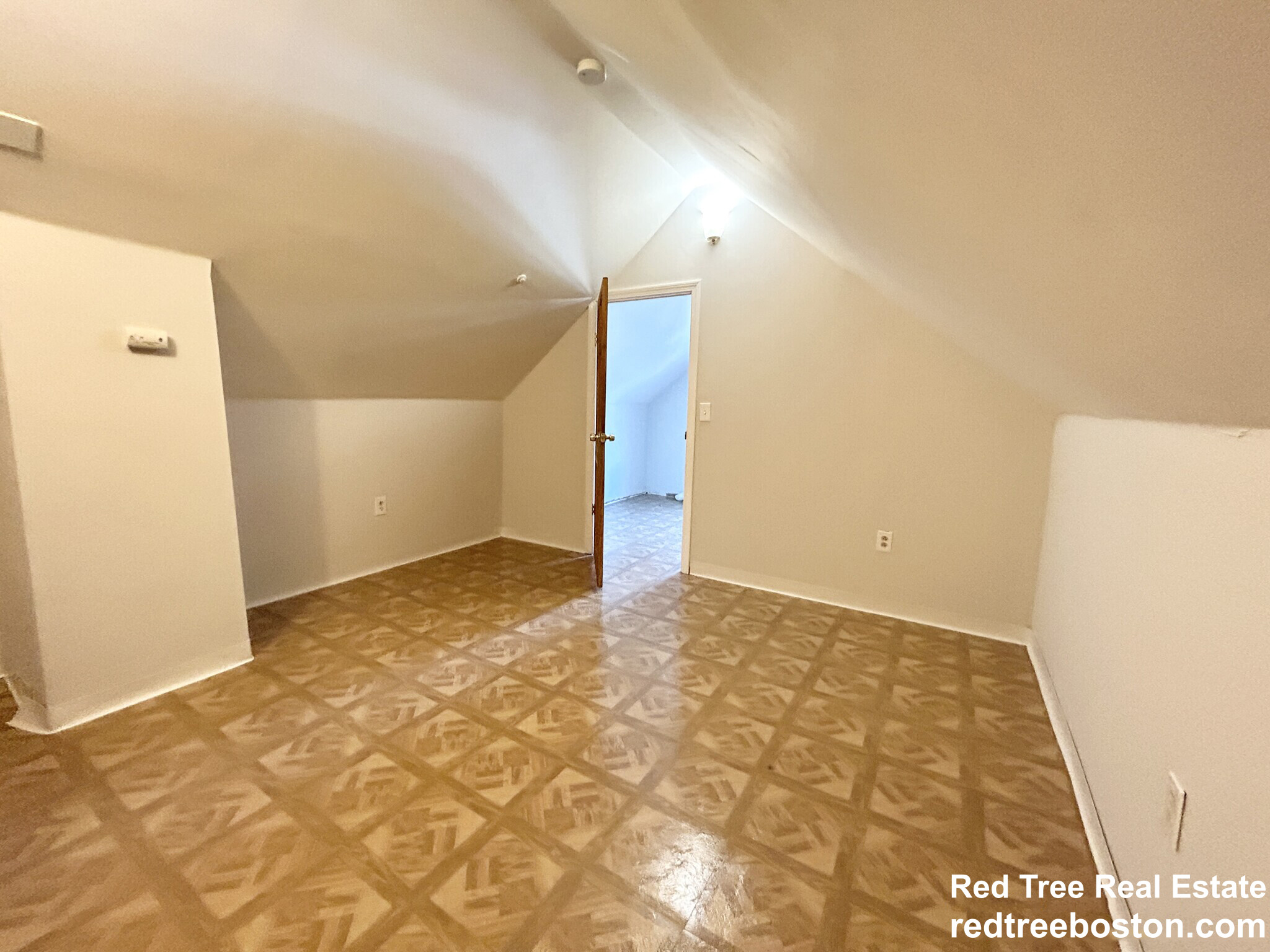 22 Humphreys, Dorchester