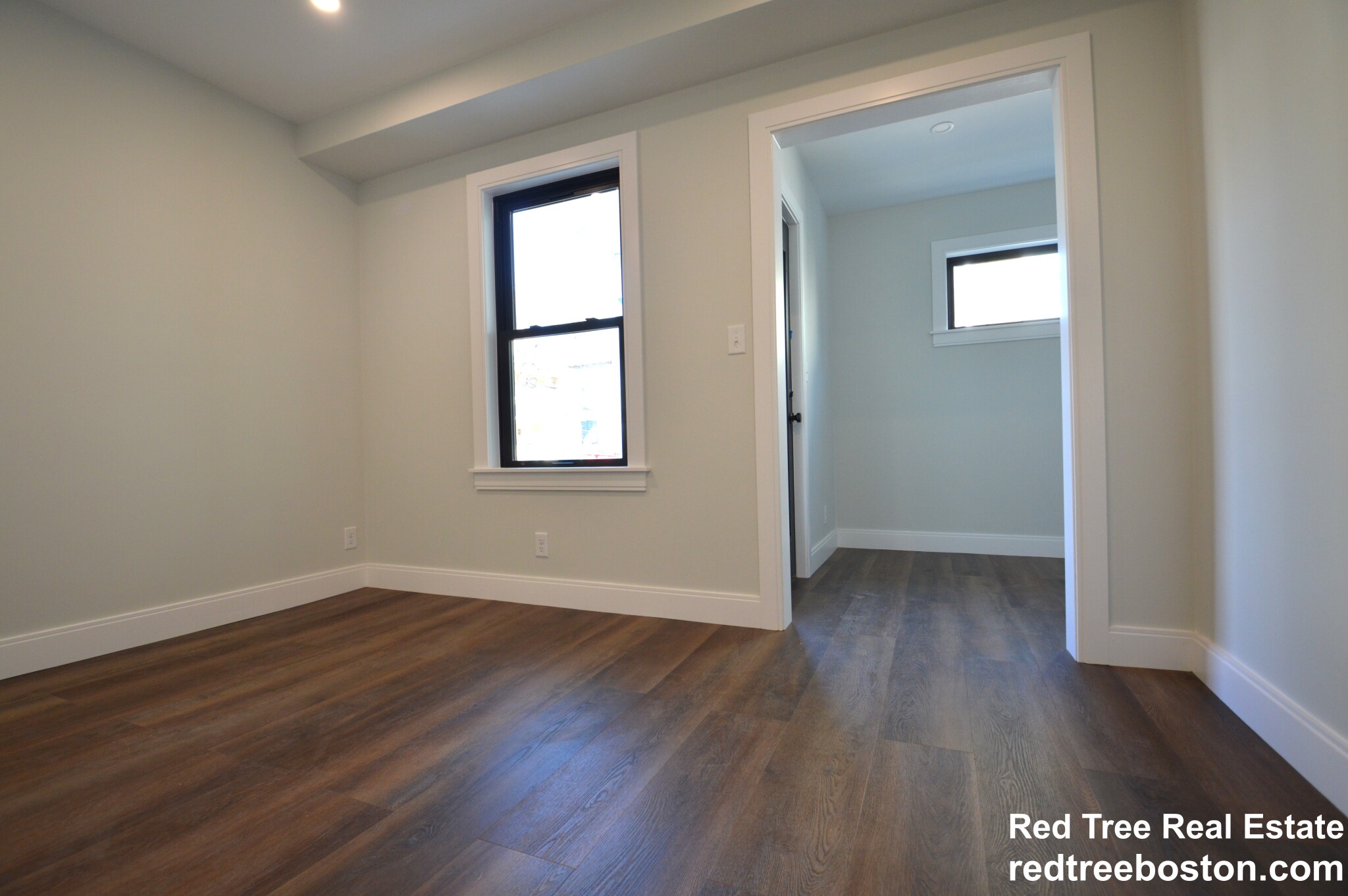 35 Hunnewell Ave, Brighton