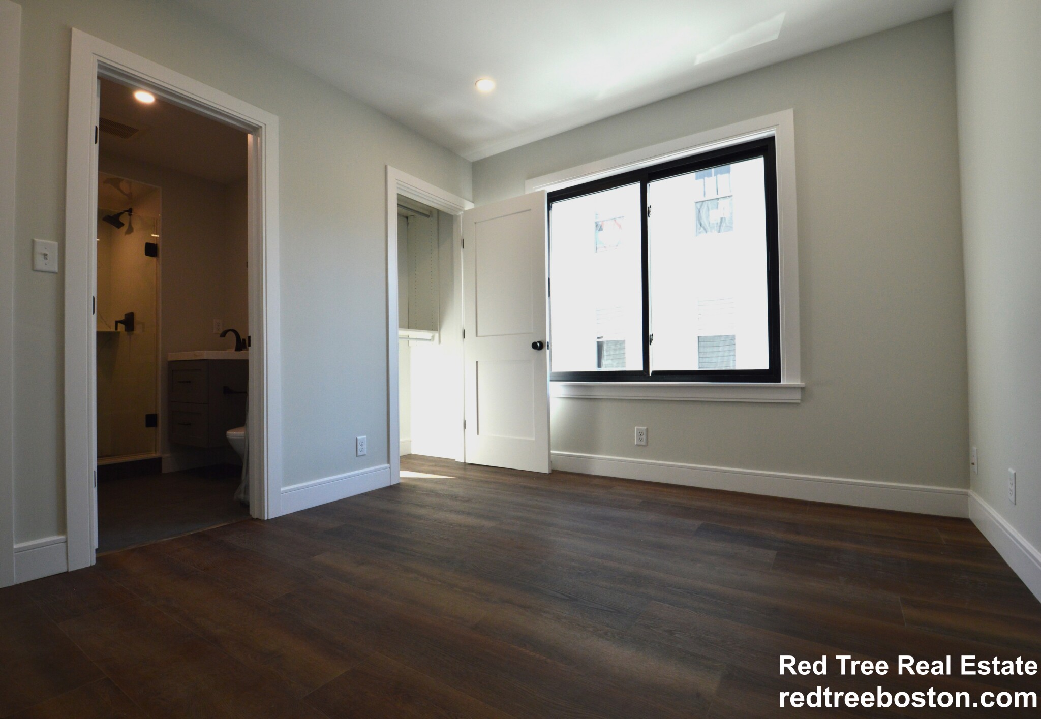 35 Hunnewell Ave, Brighton