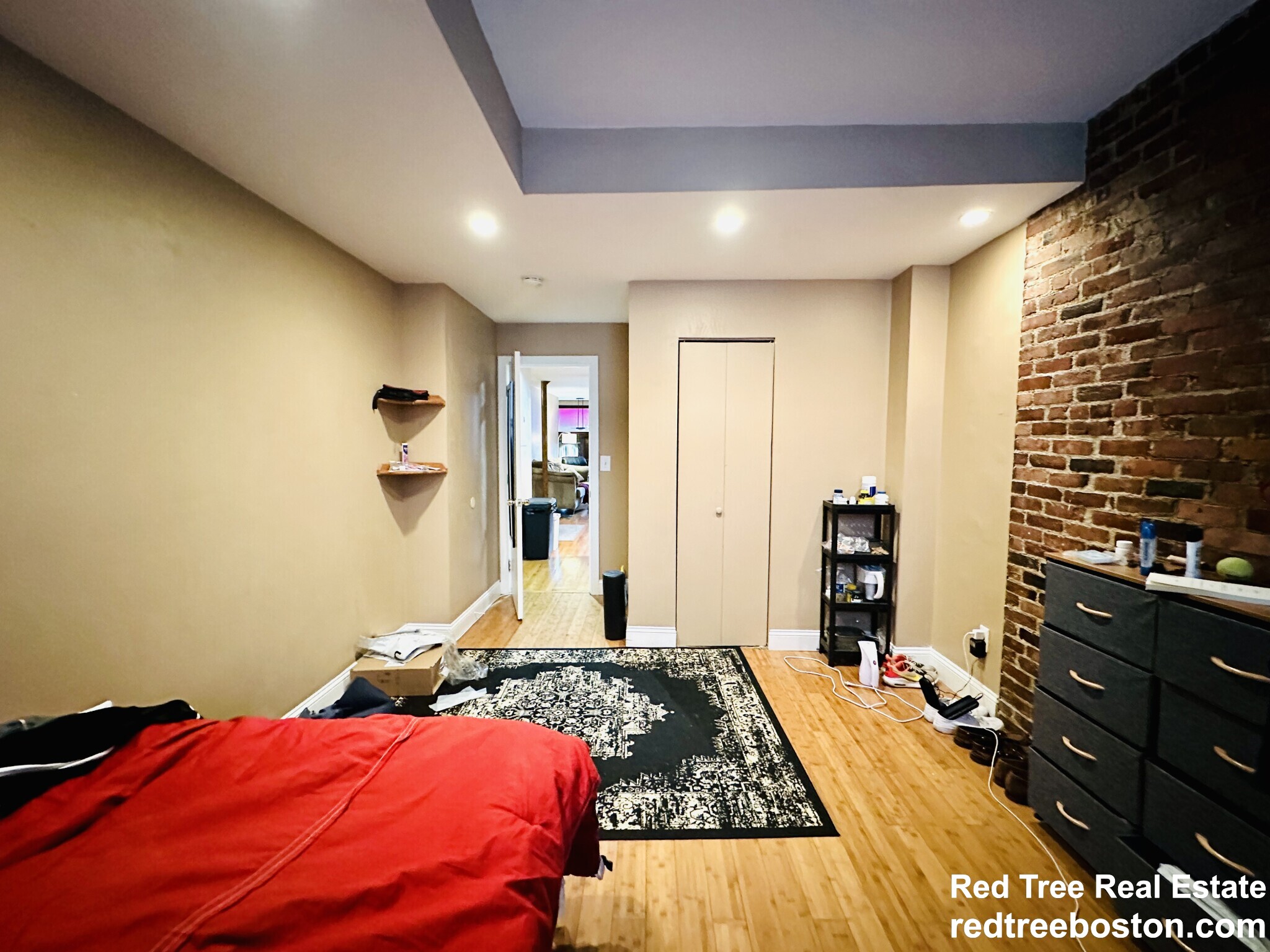 31 Brainerd Rd, Allston