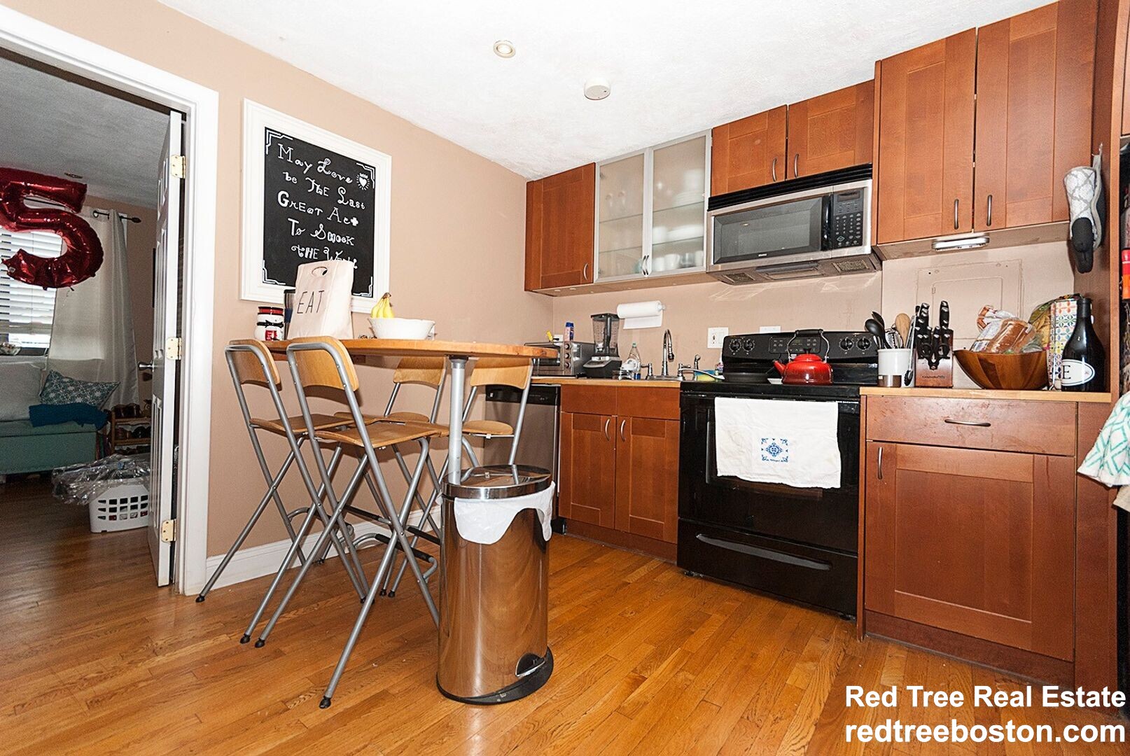 47 Gardner St, Allston