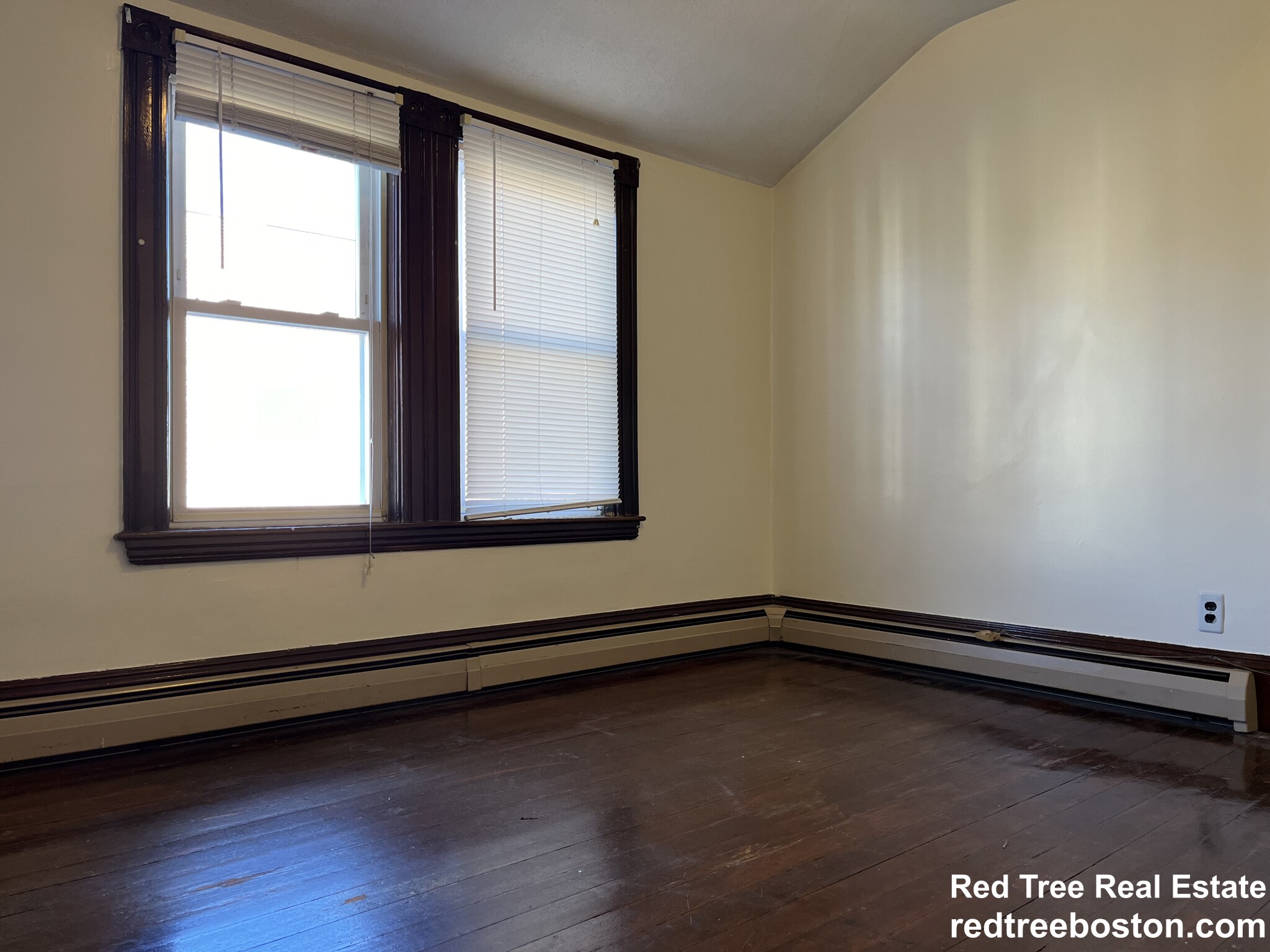 166 168 Elm St, North Cambridge