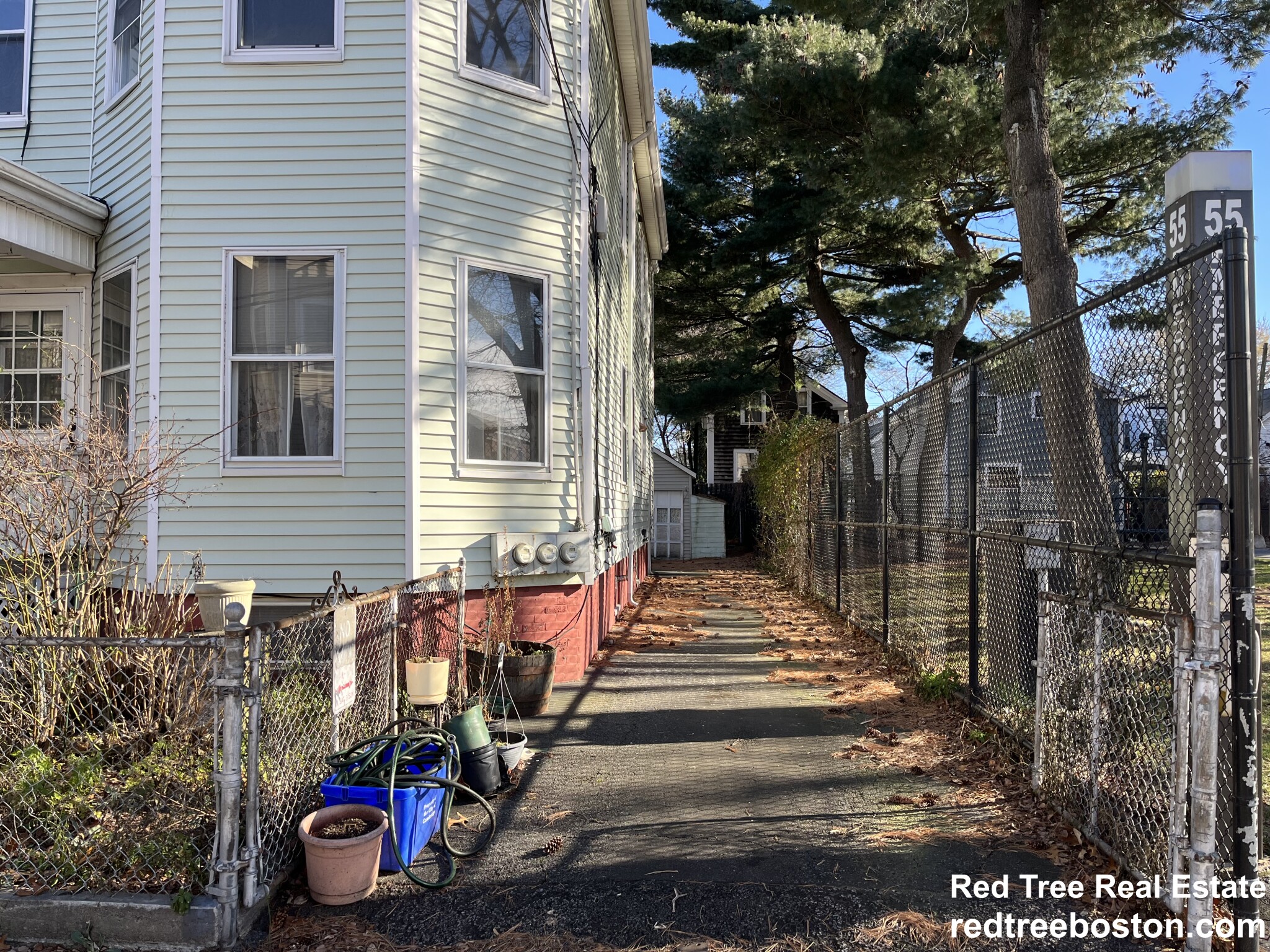 166 Elm St, North Cambridge