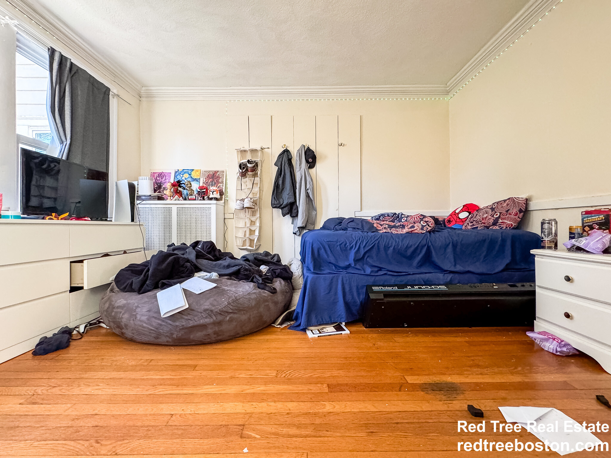 28 Manet Rd, Chestnut Hill (Newton)