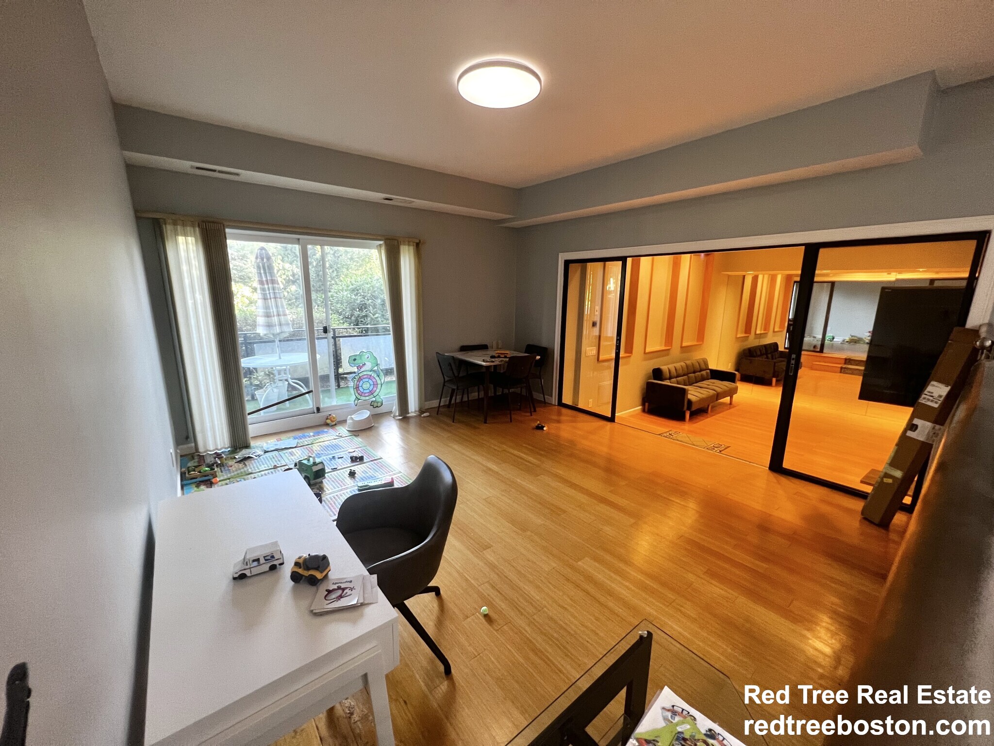 57 Broadlawn Park, Chestnut Hill