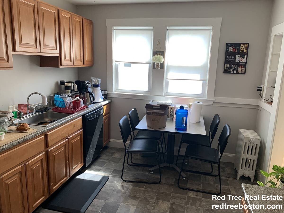 65 Tremont St, Brighton