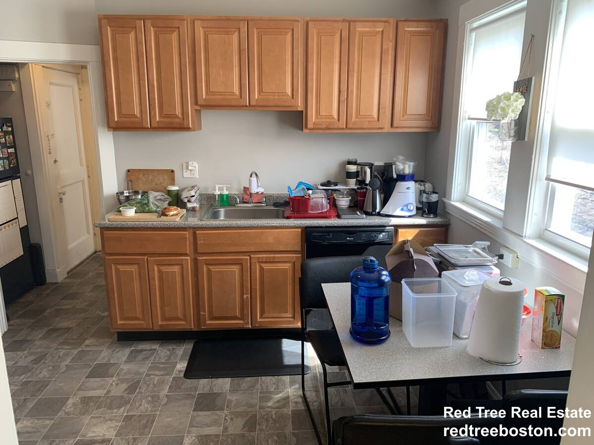 65 Tremont St, Brighton