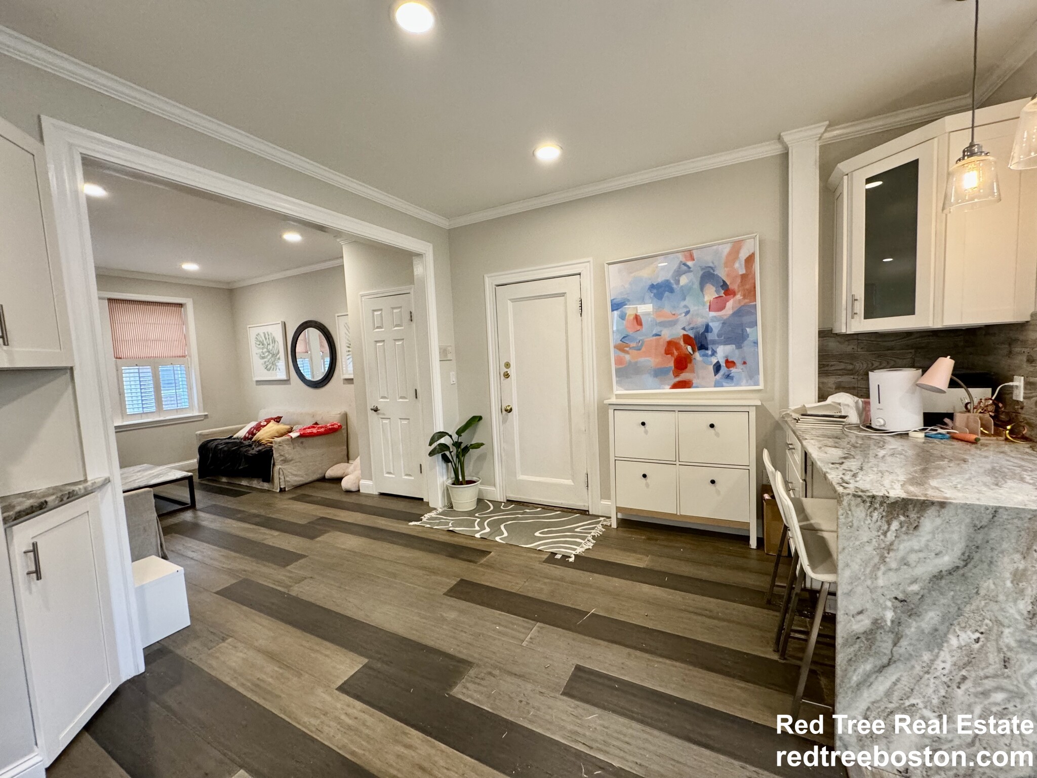 453 Washington St, Brookline Hills