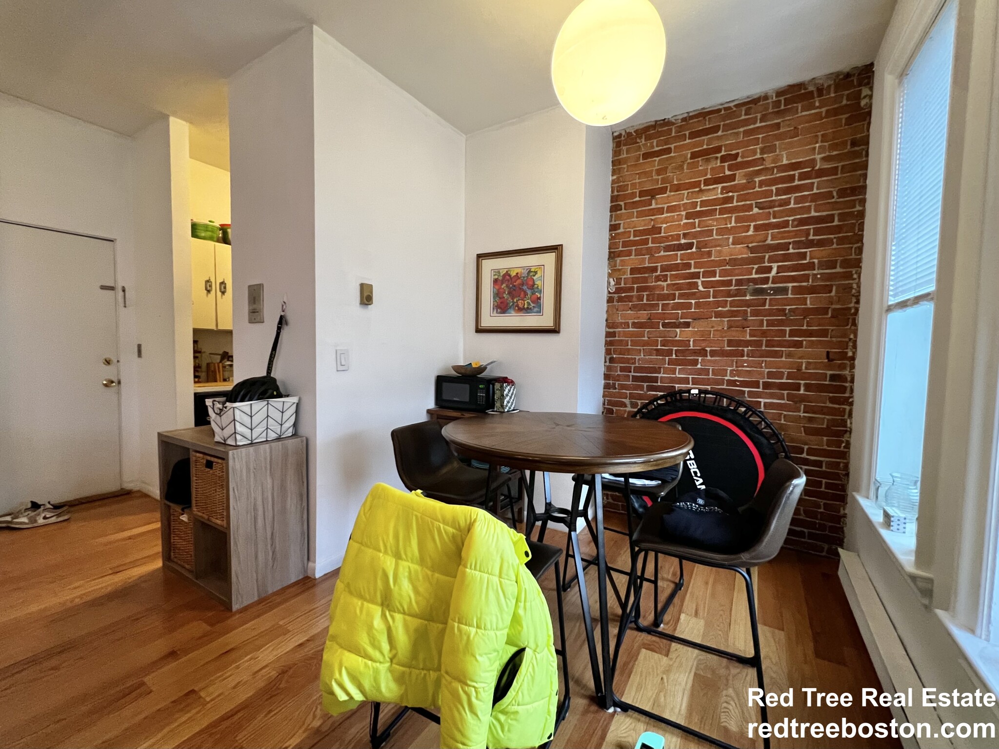 23 Cortes St, Back Bay