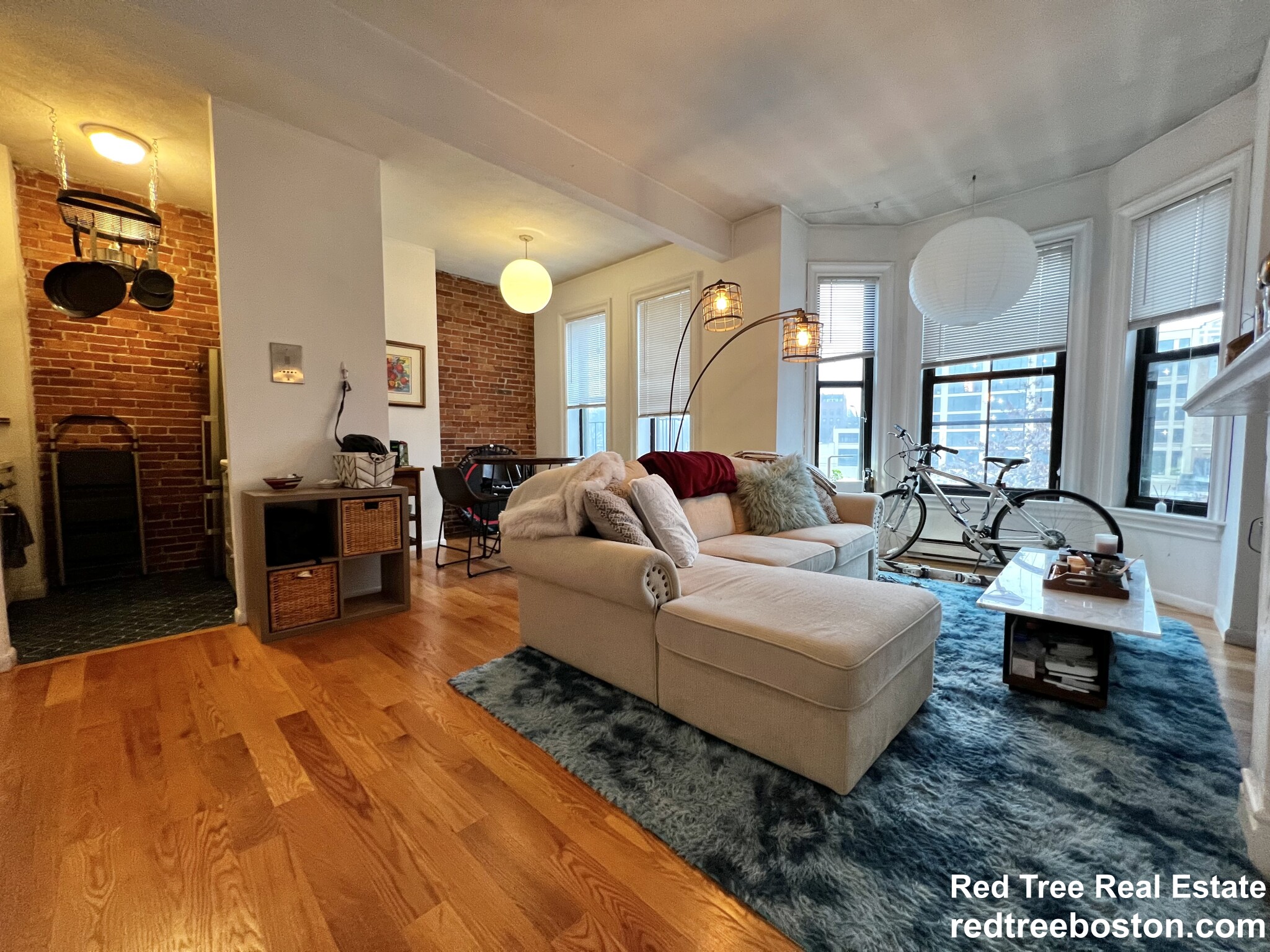 23 Cortes St, Back Bay