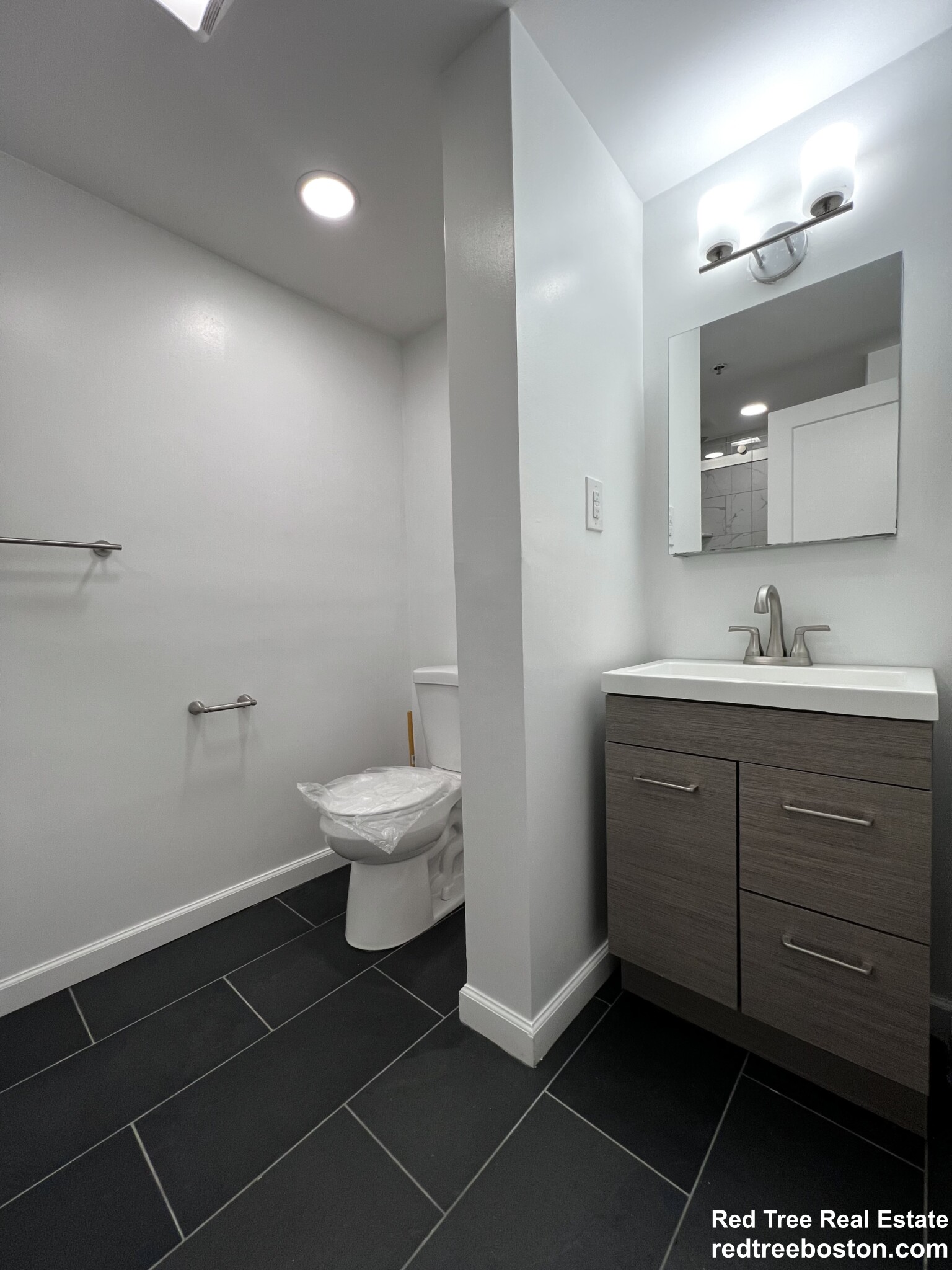 15 Queensberry St, Fenway