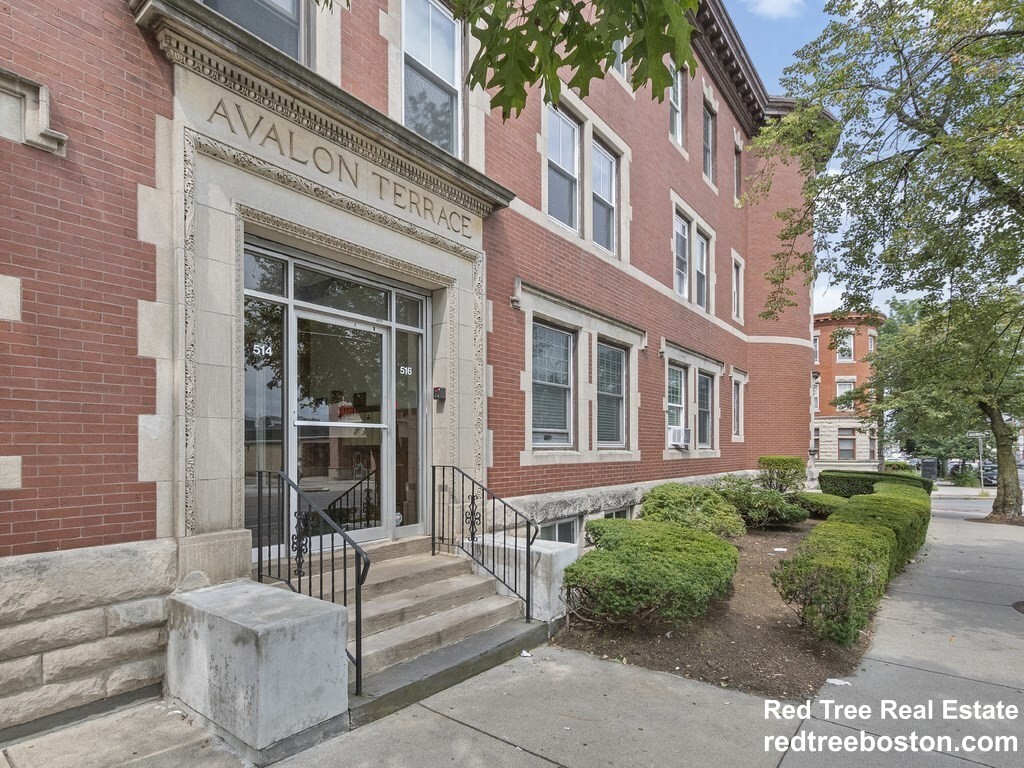 514 516 Harvard St, Coolidge Corner