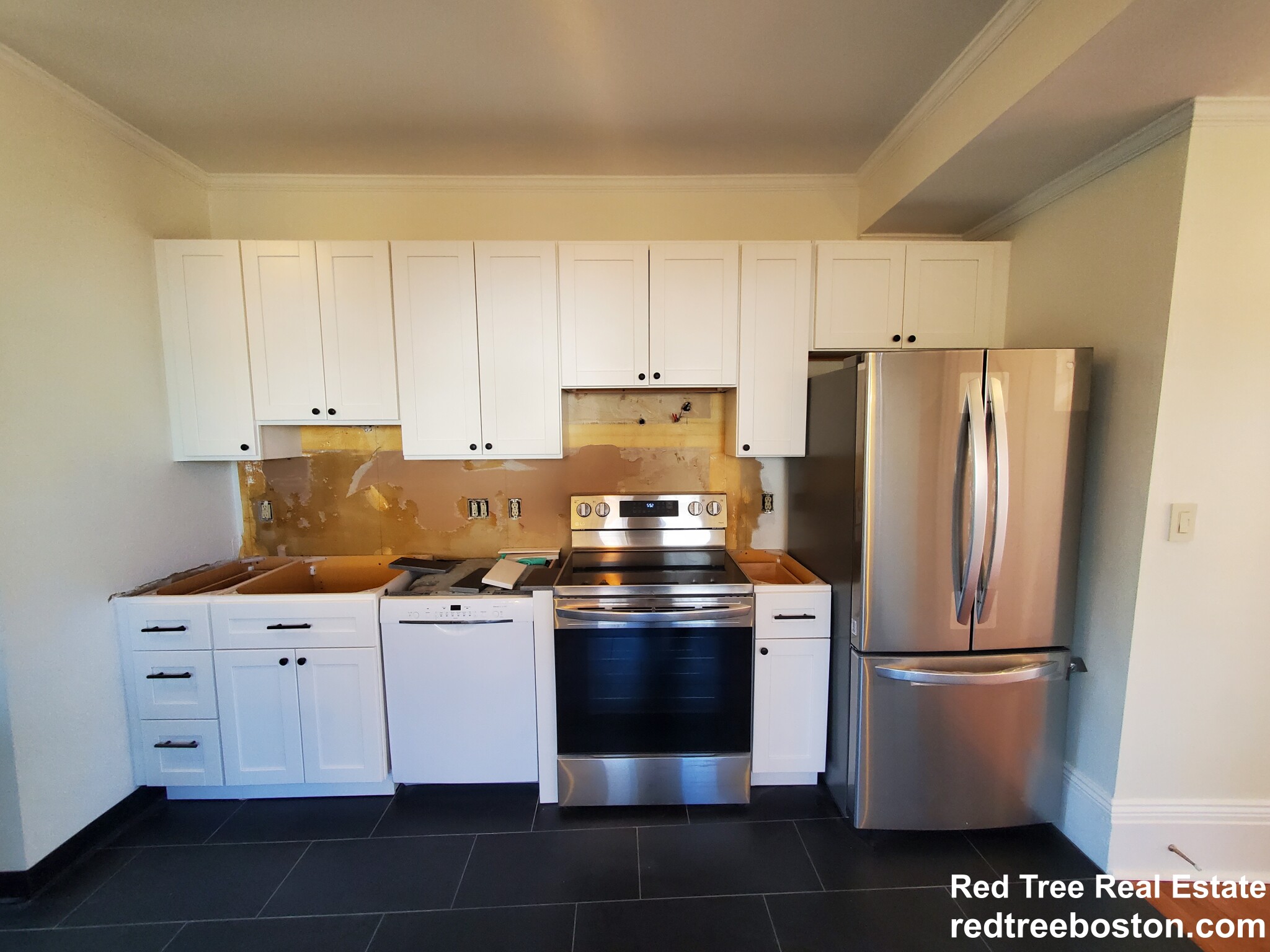 83 Church St, Newton Corner