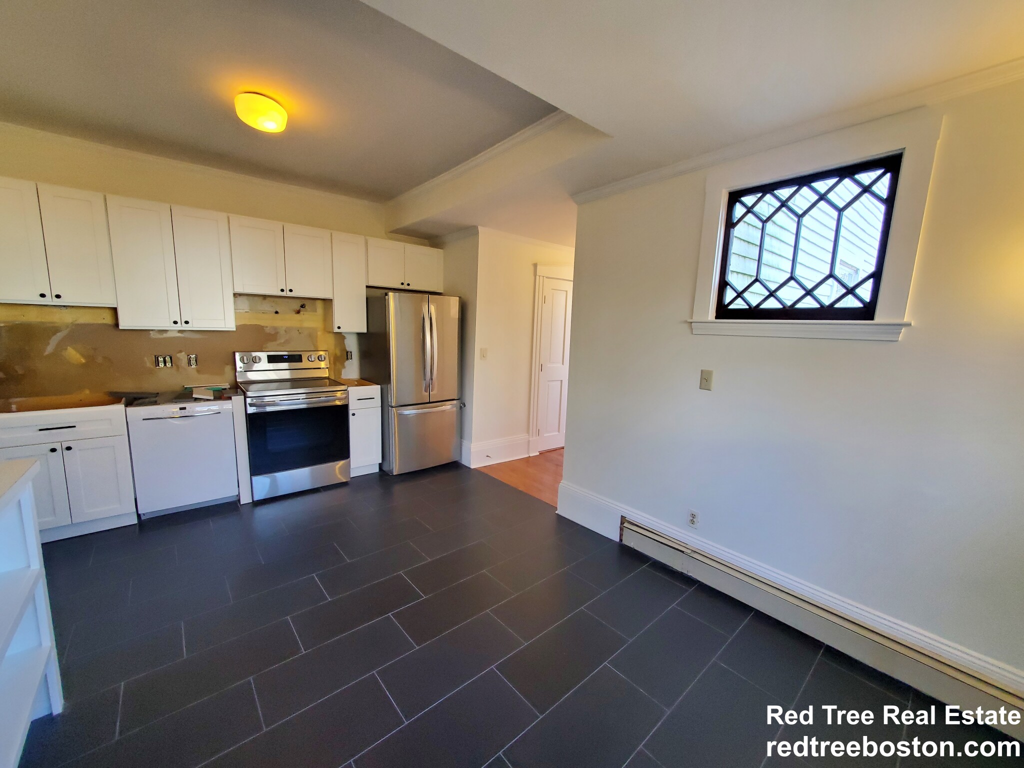 83 Church St, Newton Corner