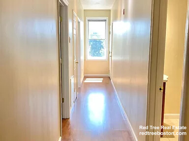 88 Bremen St, East Boston