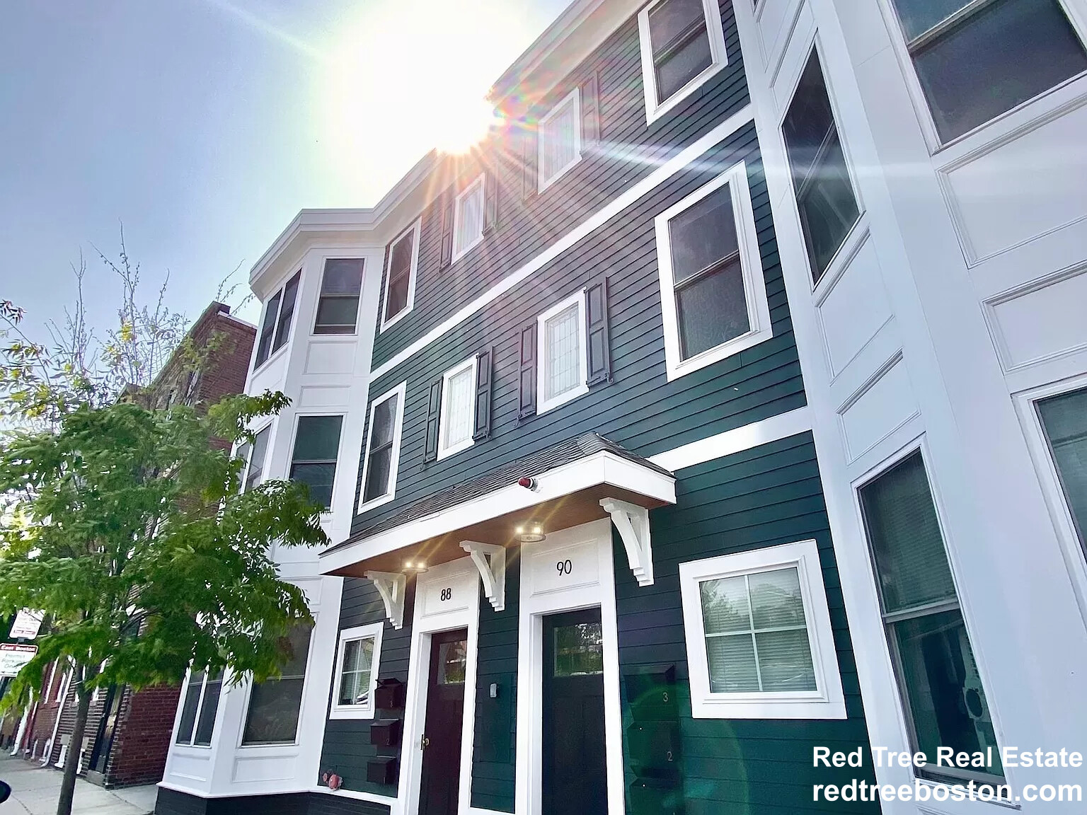 88 Bremen St, East Boston