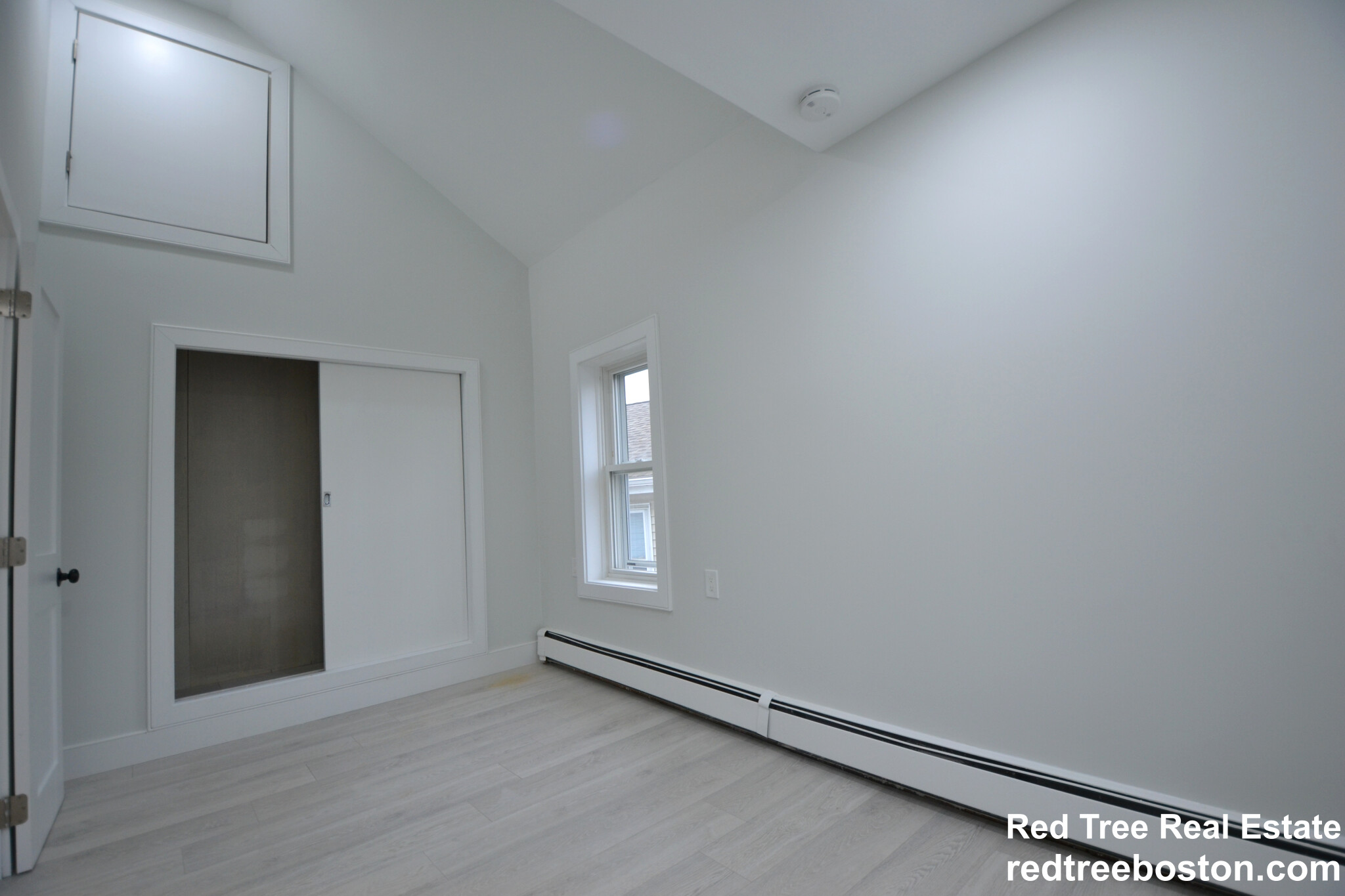 15 Avalon St, Revere