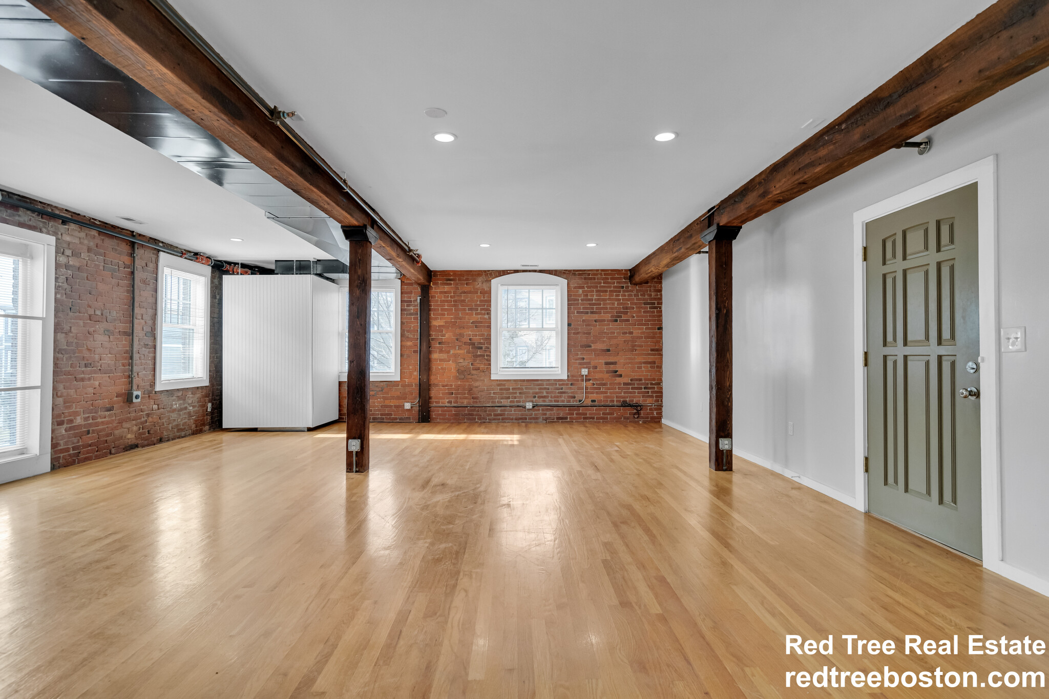 14 Meehan St, Jamaica Plain