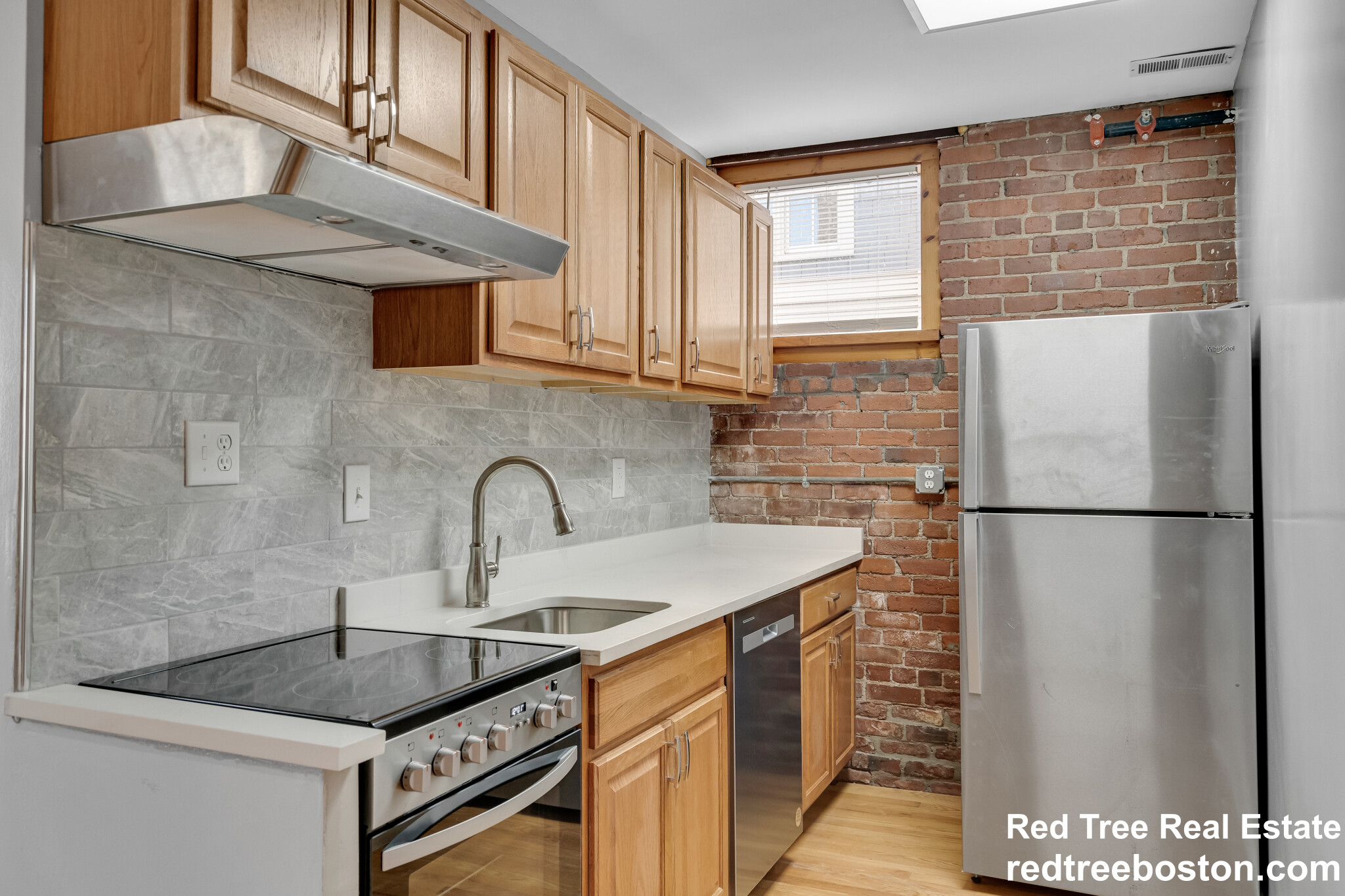 14 Meehan St, Jamaica Plain