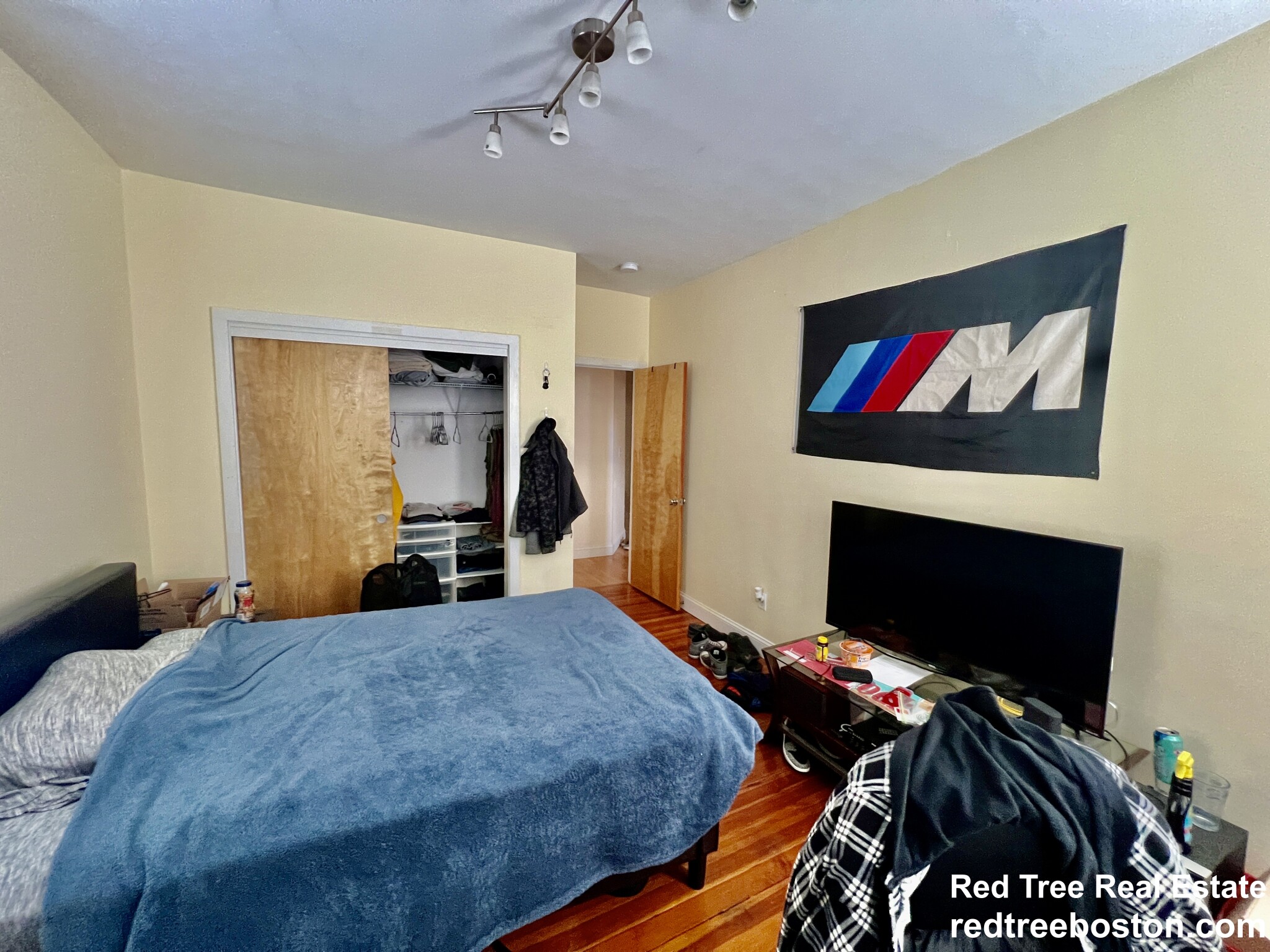 24 Ashford St, Allston