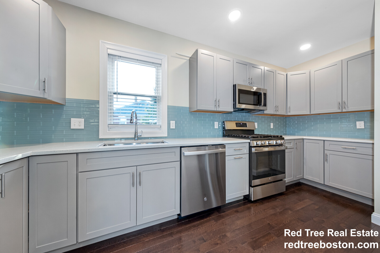 62 Bradbury Ave, Wellington