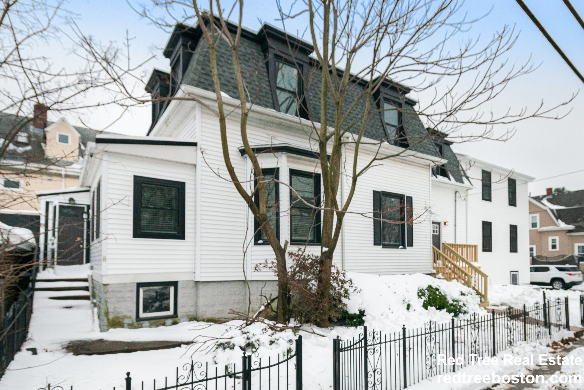 10 Marion St, Tufts University