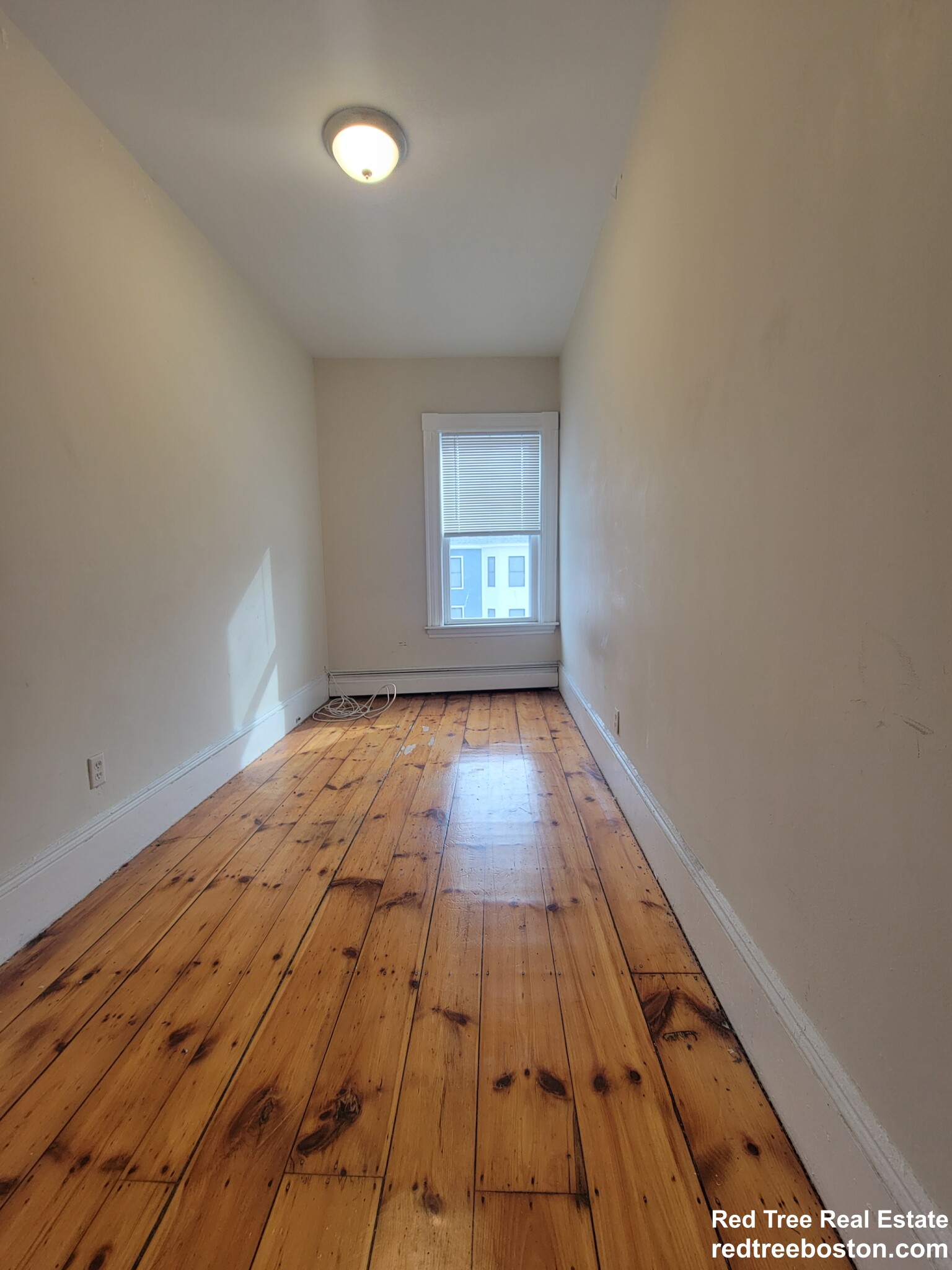 319 Dorchester St, South Boston