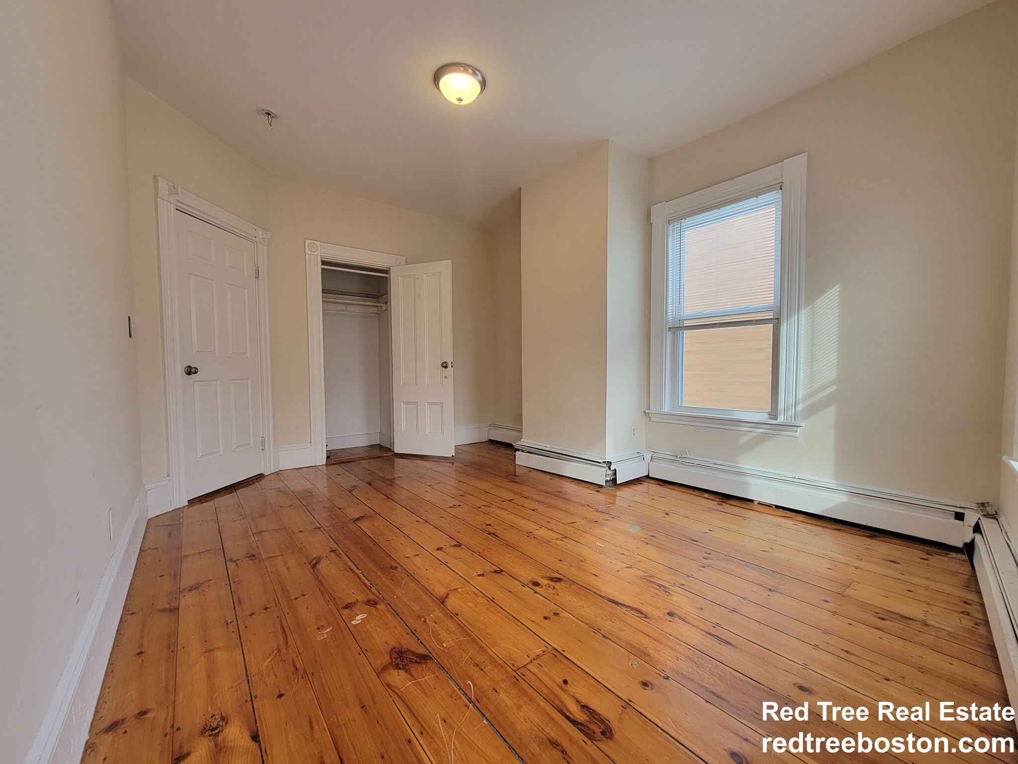 319 Dorchester St, South Boston