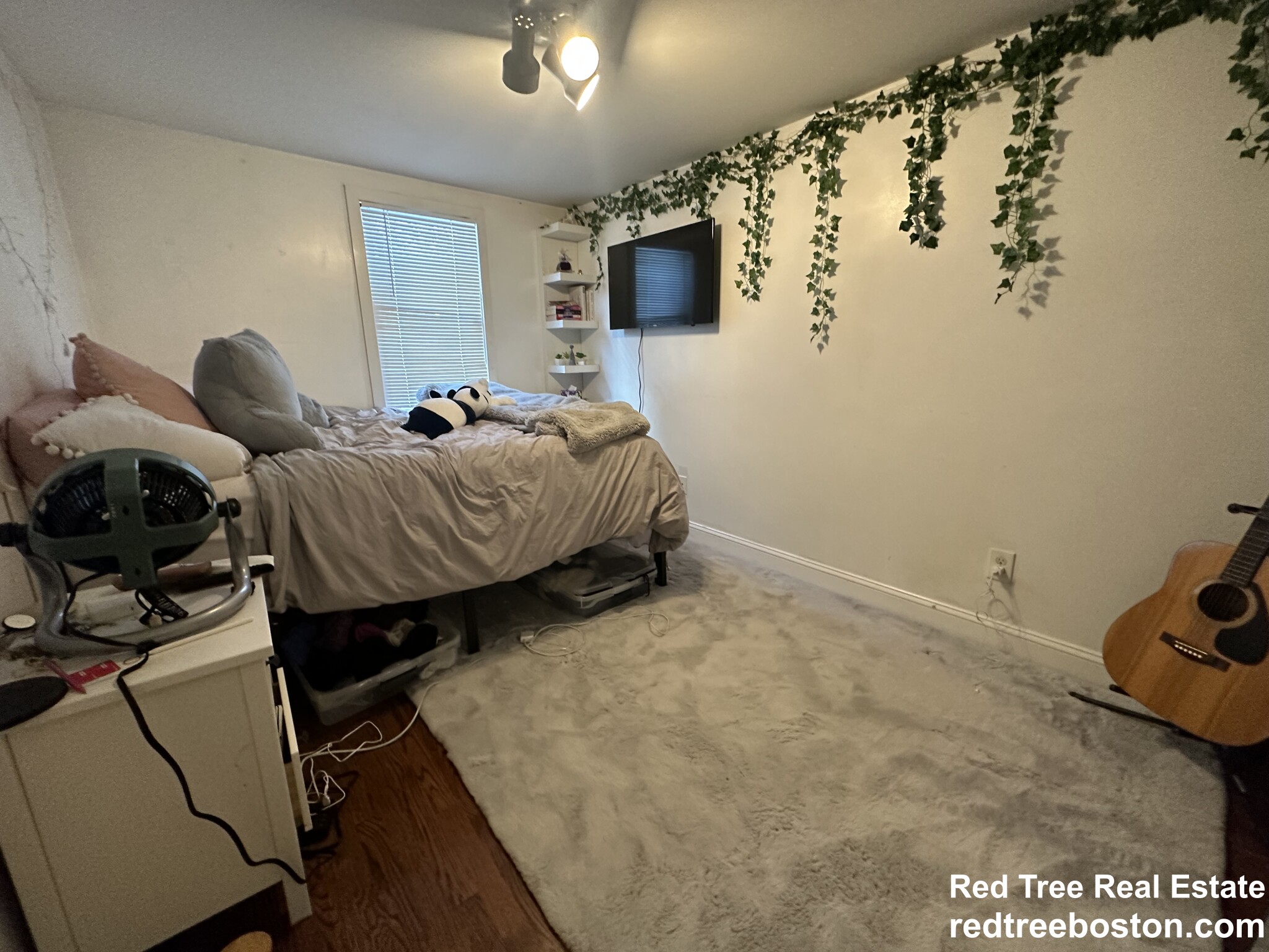 24 Ashford St, Allston