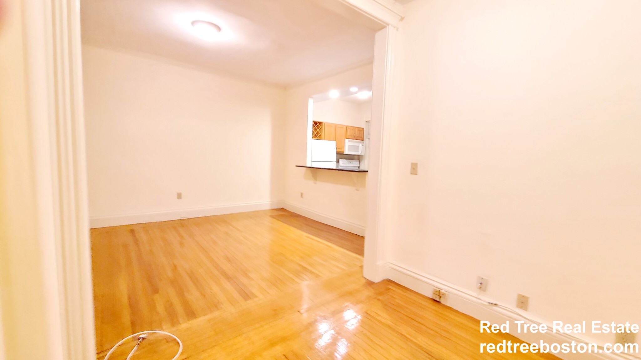 105 Queensberry St, Fenway