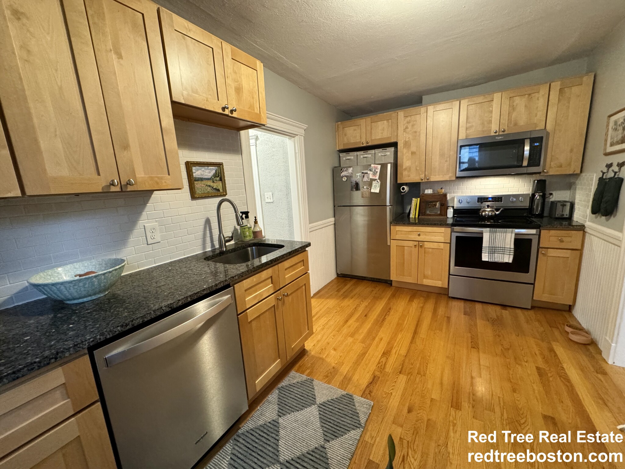 24 Saint Peter, Jamaica Plain