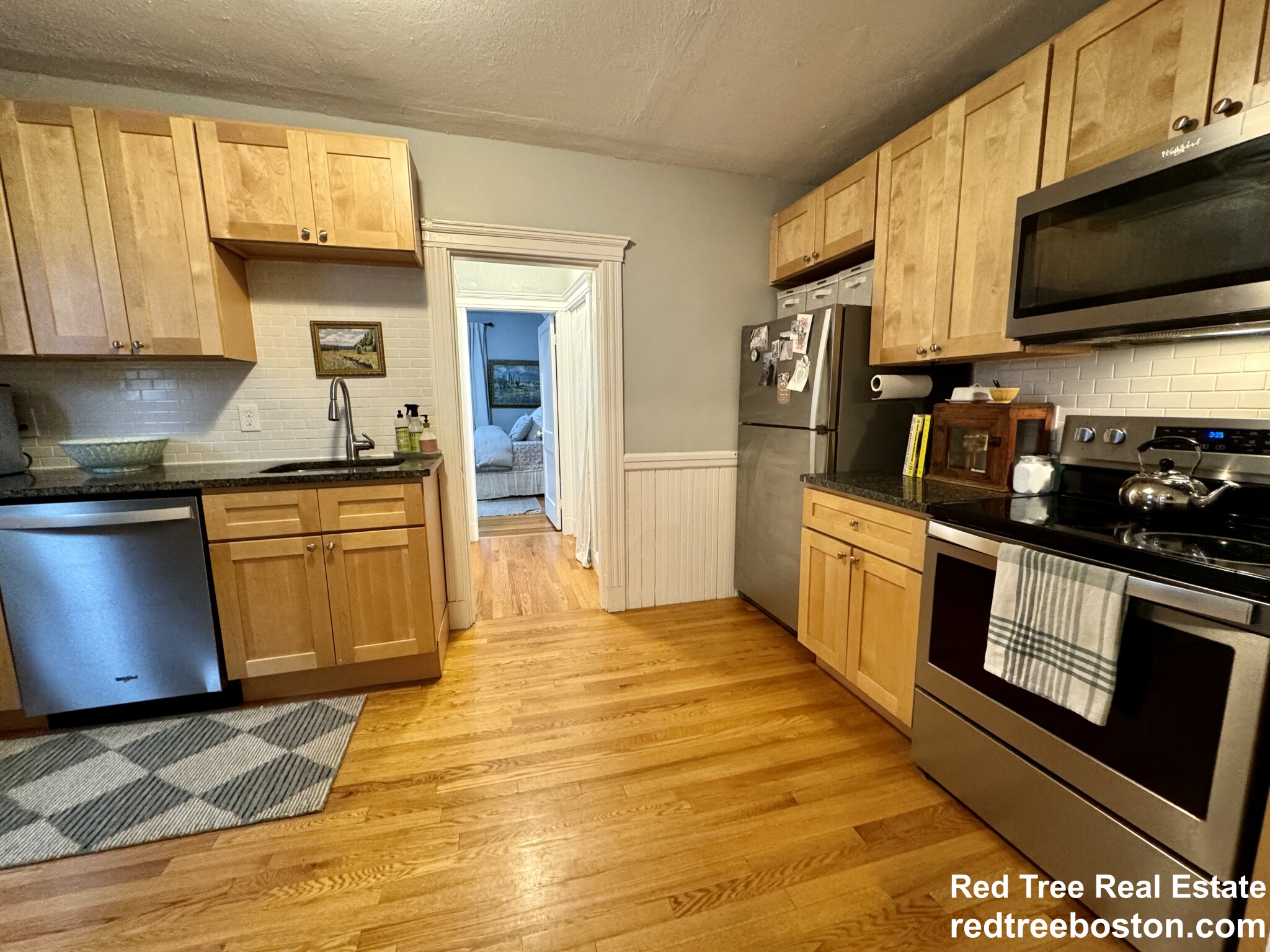 24 Saint Peter, Jamaica Plain