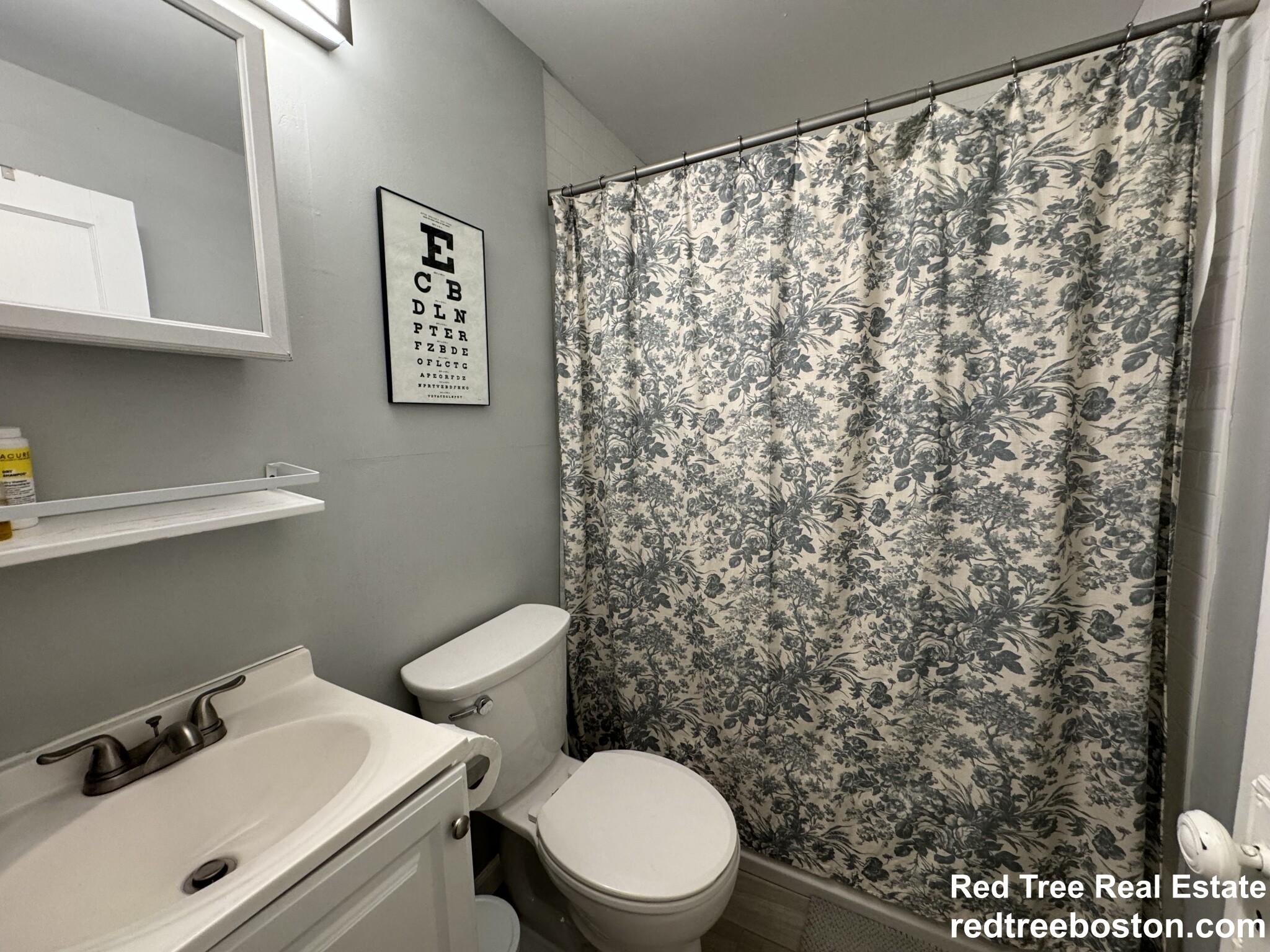 24 Saint Peter, Jamaica Plain