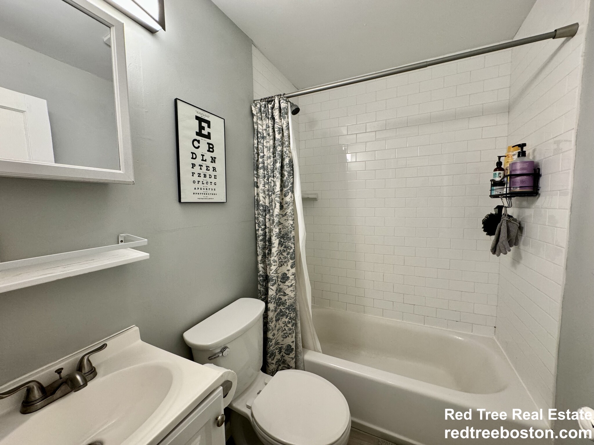 24 Saint Peter, Jamaica Plain