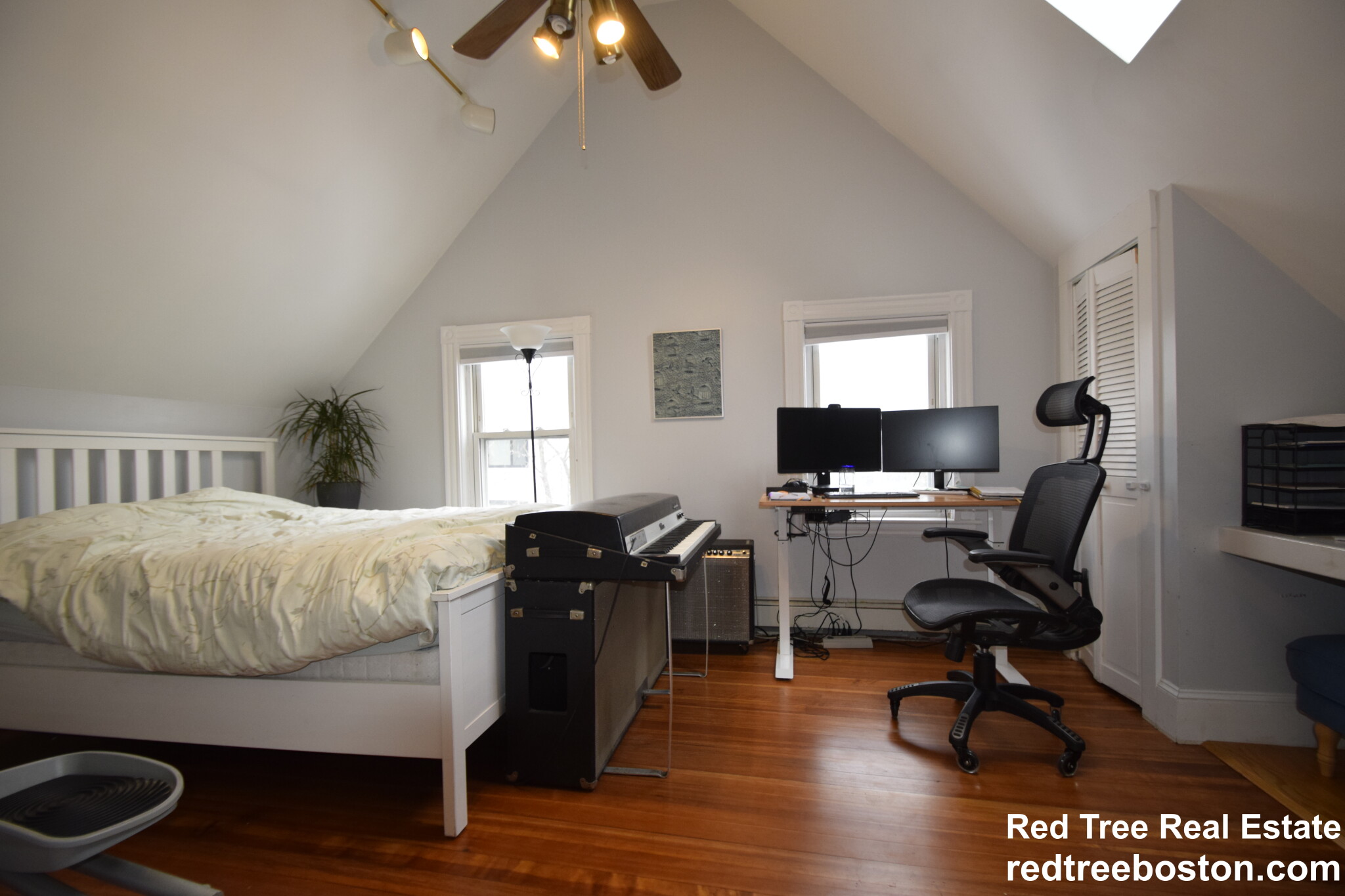 77 Brook St, Brookline Village