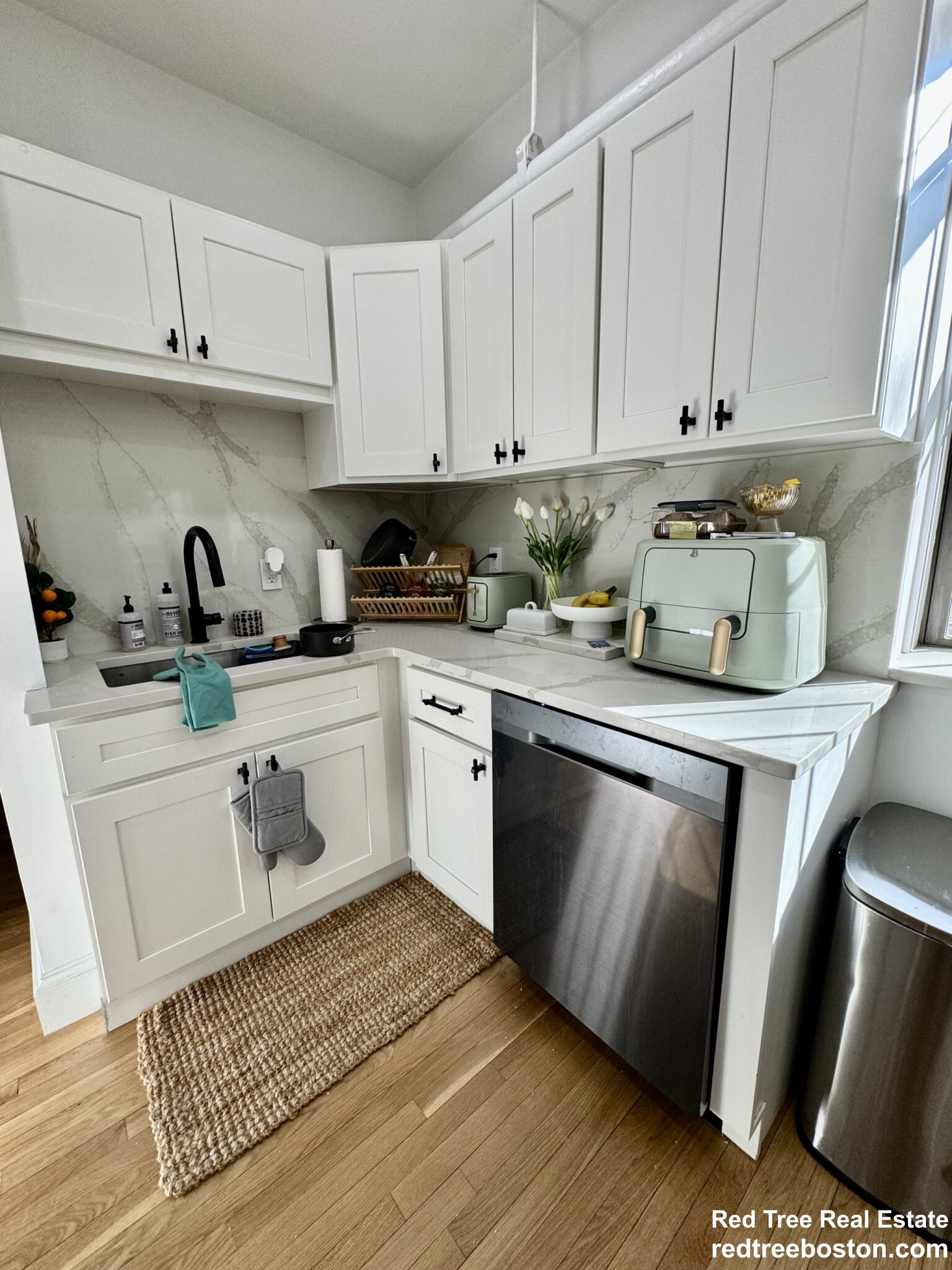 1662 Commonwealth Ave, Brighton