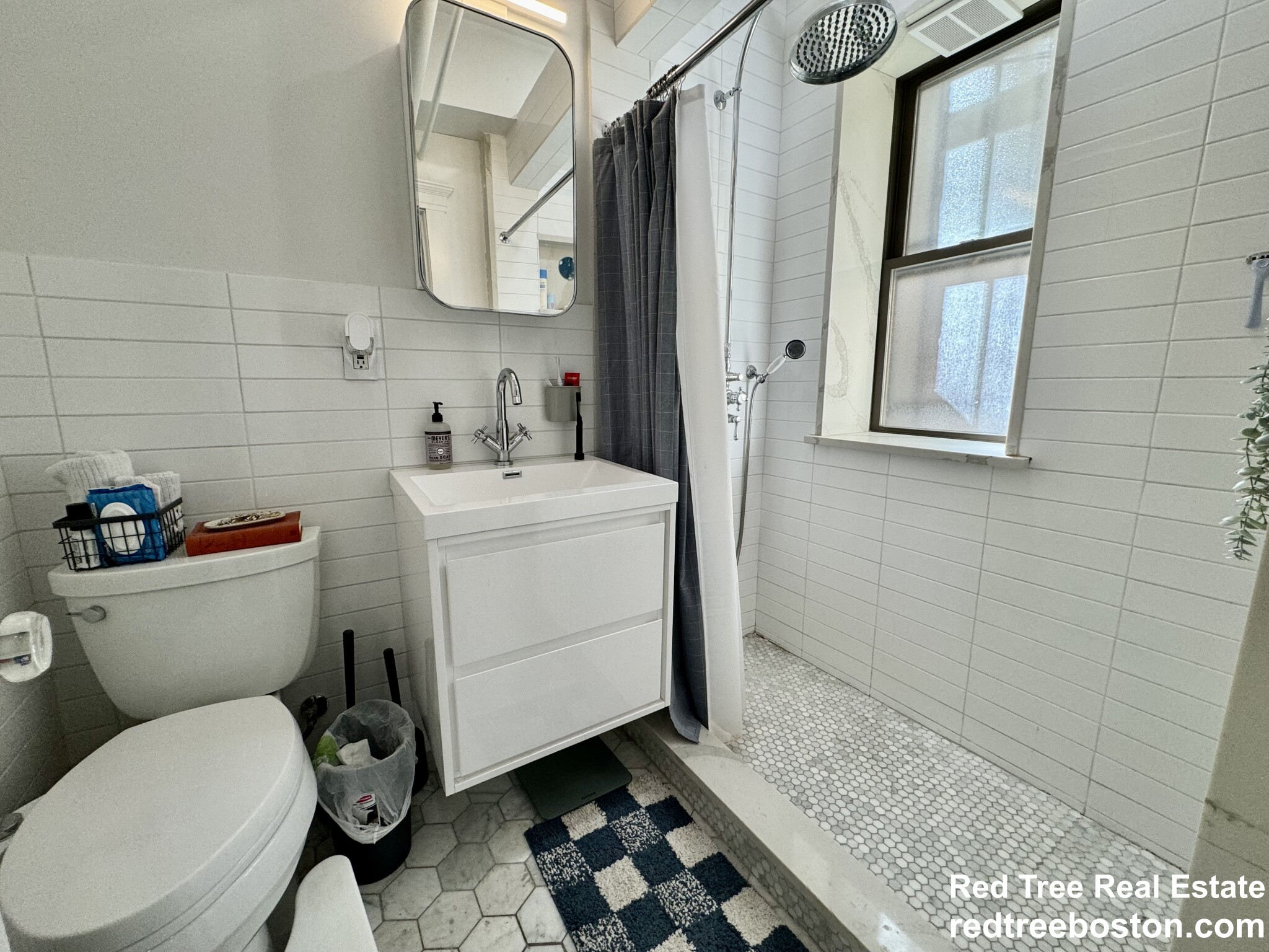 1662 Commonwealth Ave, Brighton