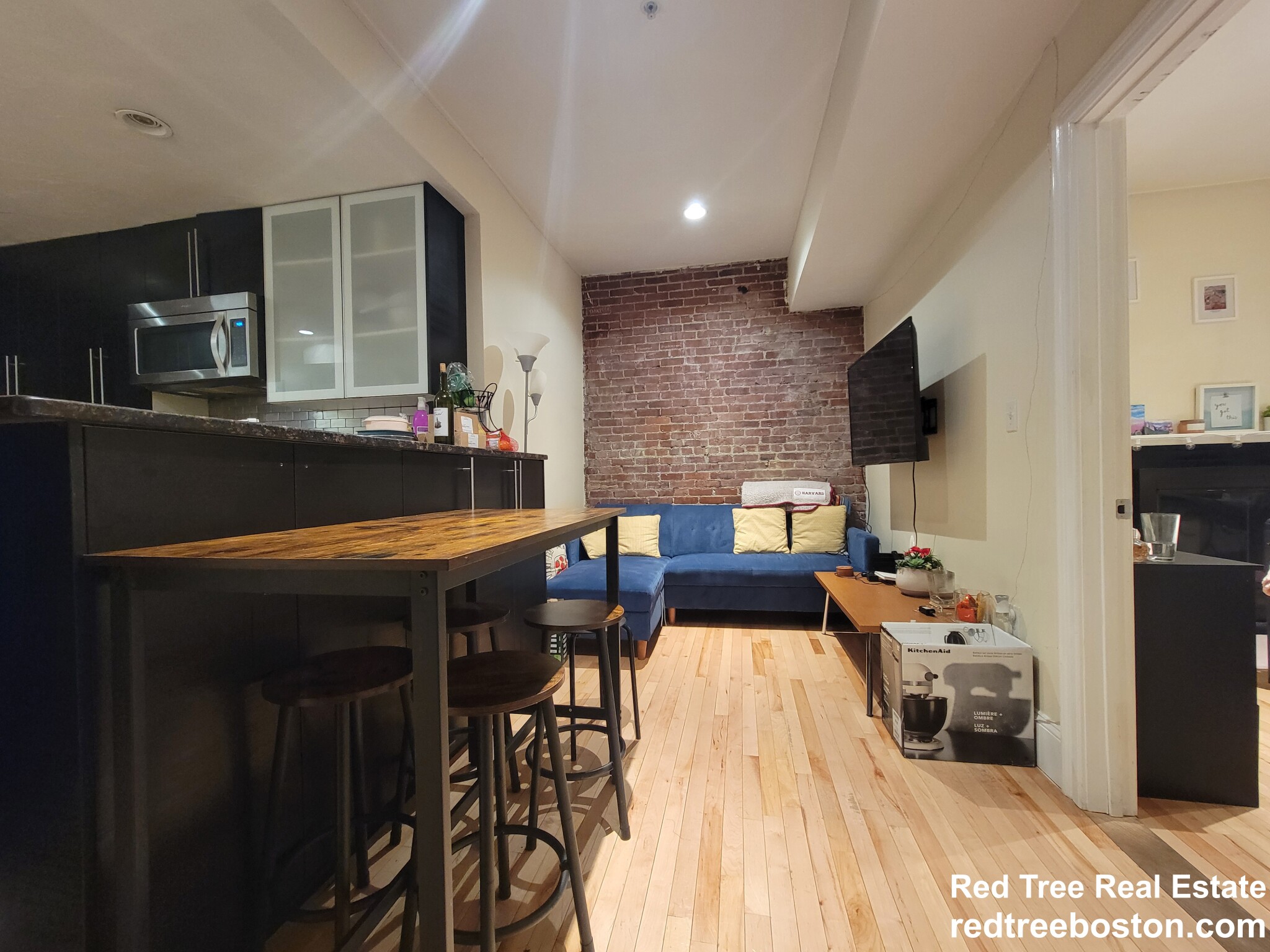 1203 Beacon St, Coolidge Corner