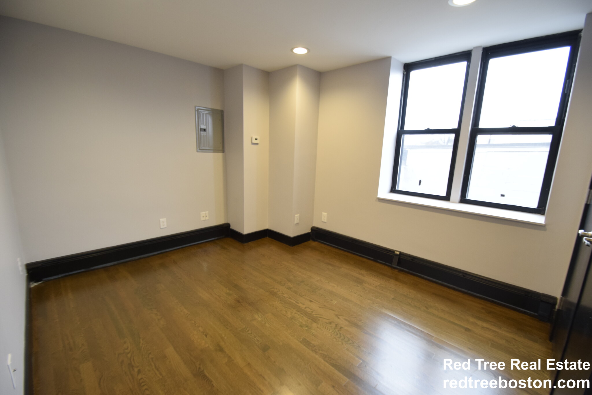 444 Western Ave, Lower Allston