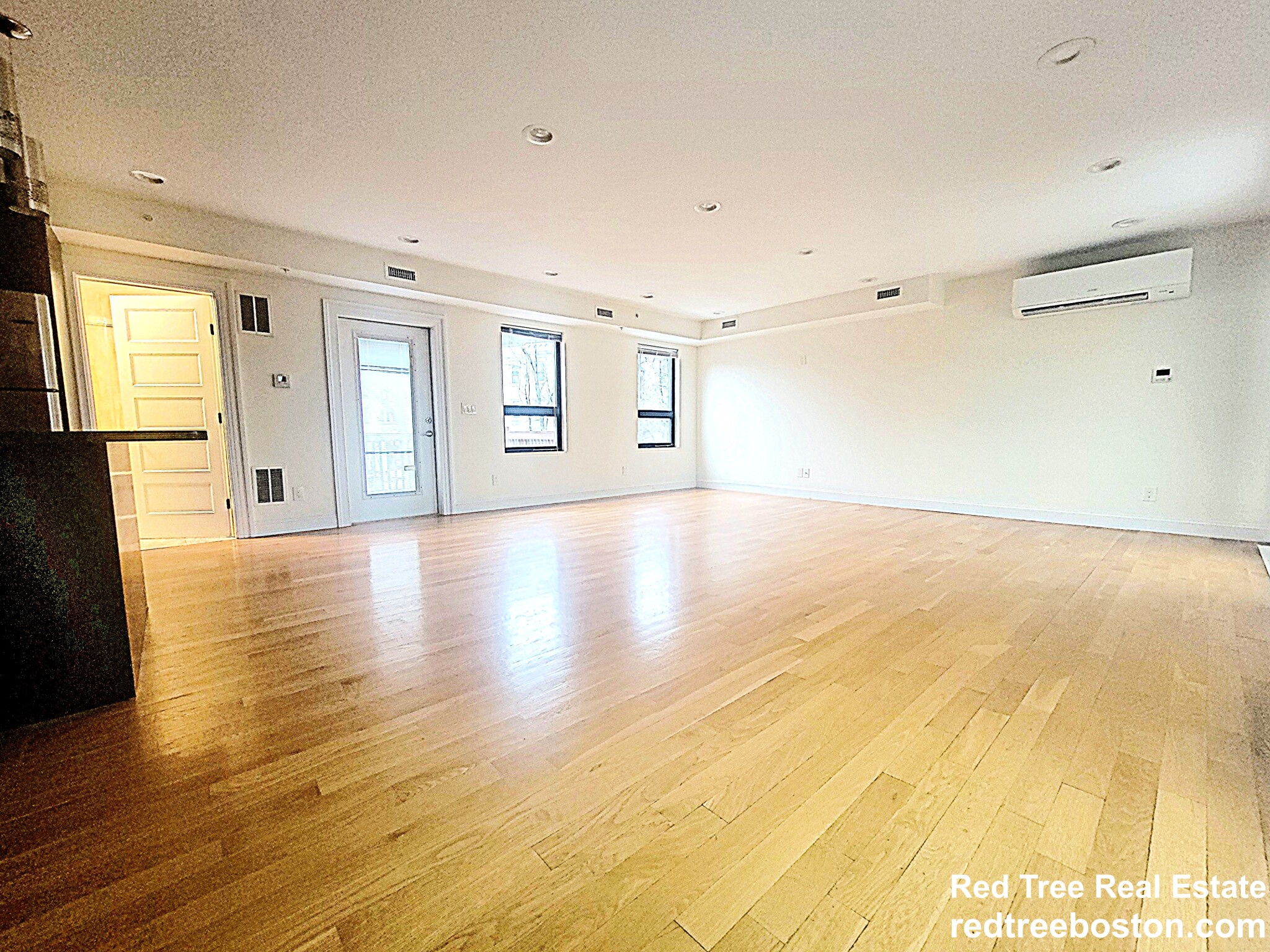 1616 Beacon St, Corey Hill