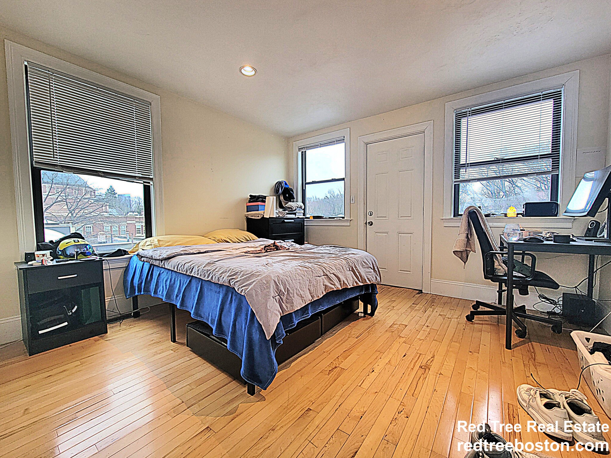 1203 Beacon St, Coolidge Corner