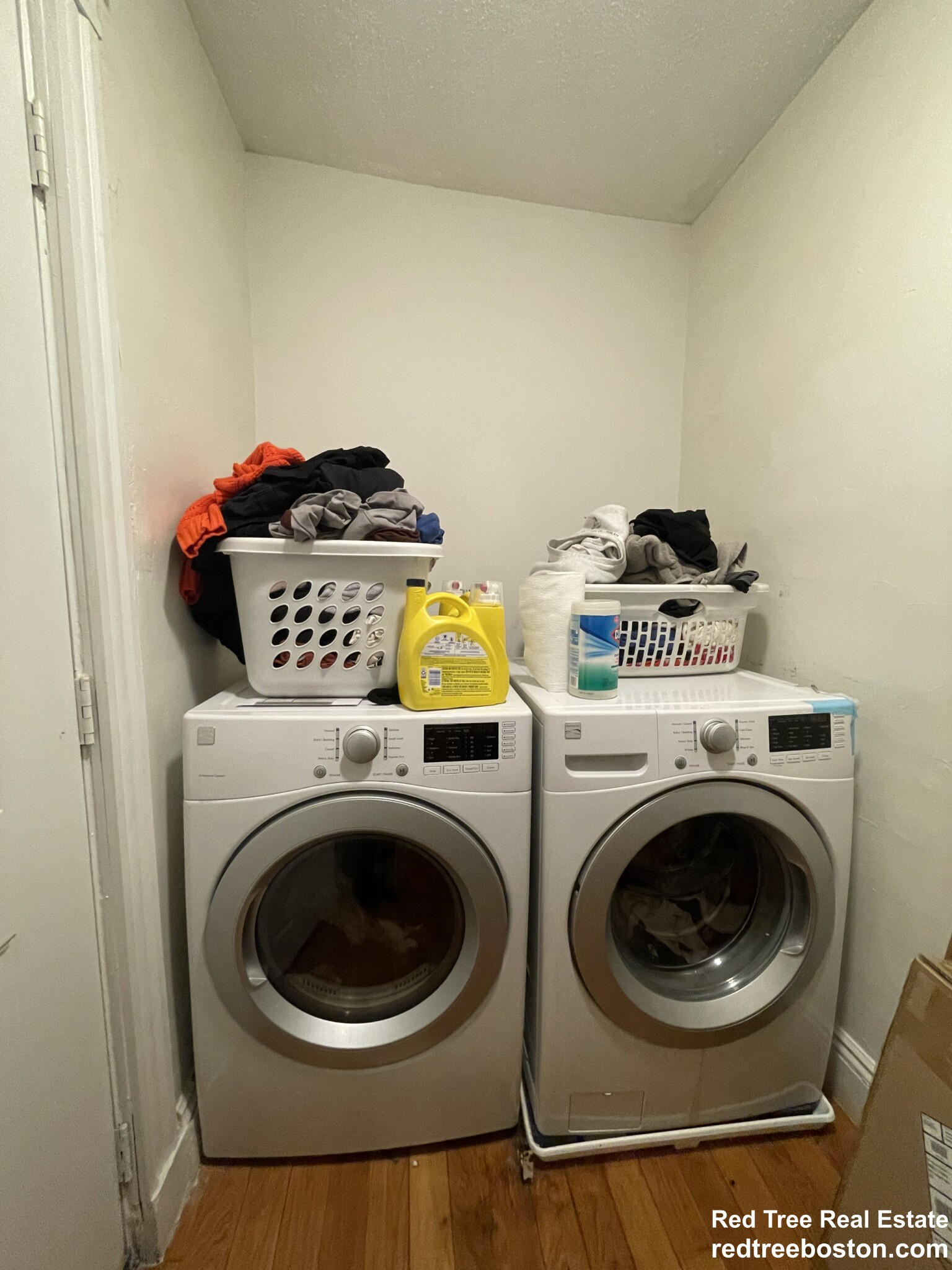 14 Logan St, Roxbury