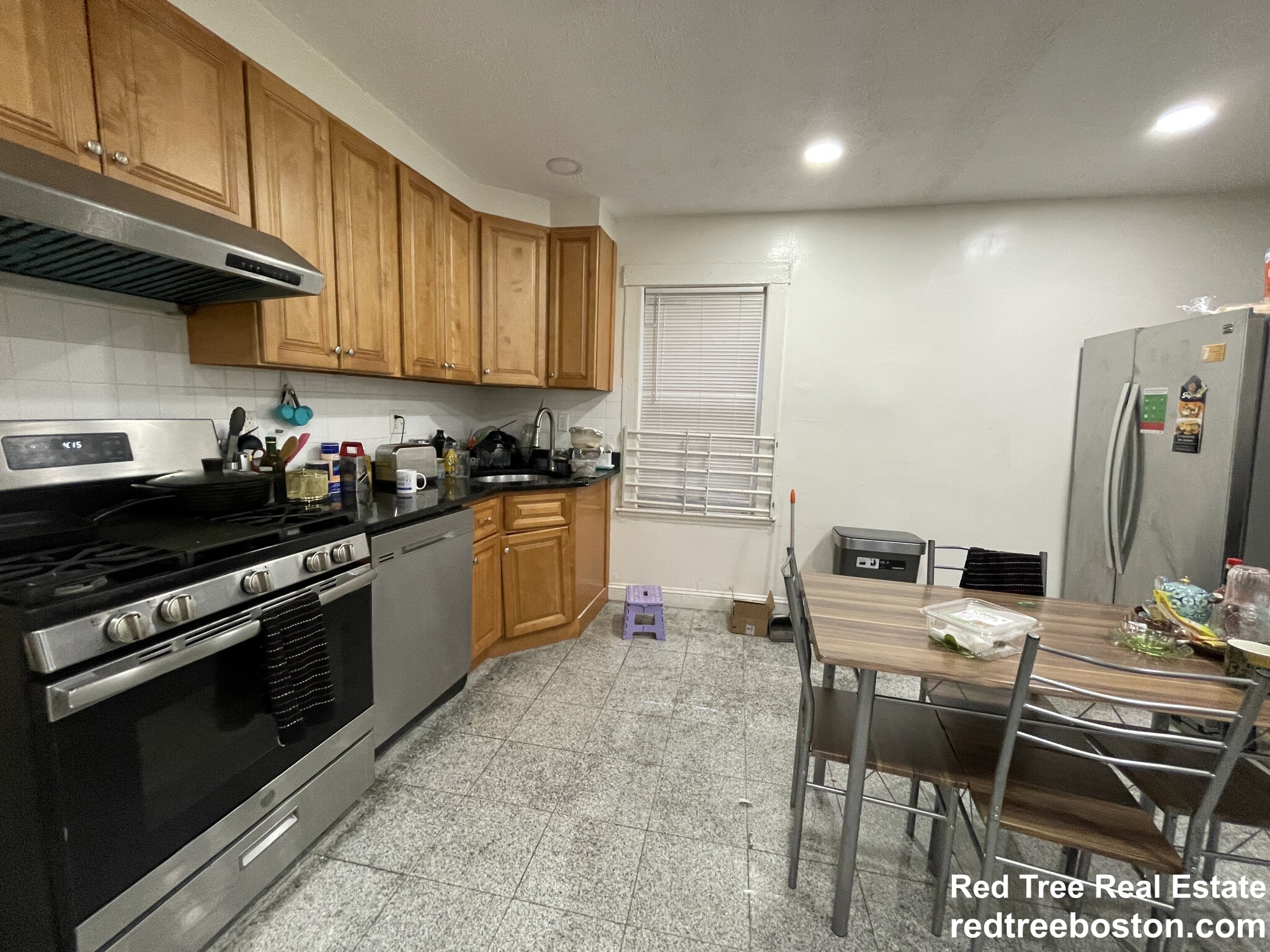 14 Logan St, Roxbury