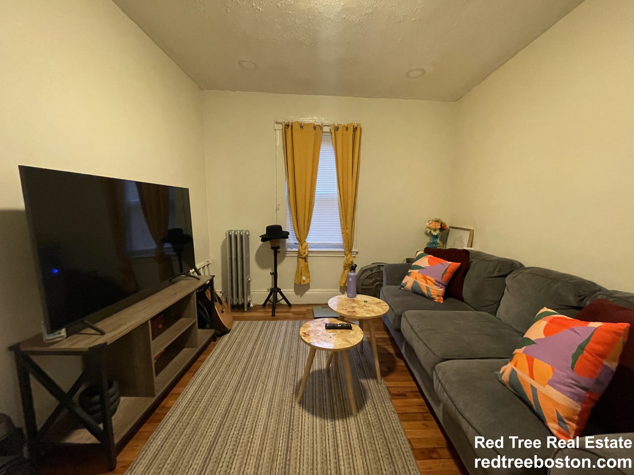 14 Logan St, Roxbury